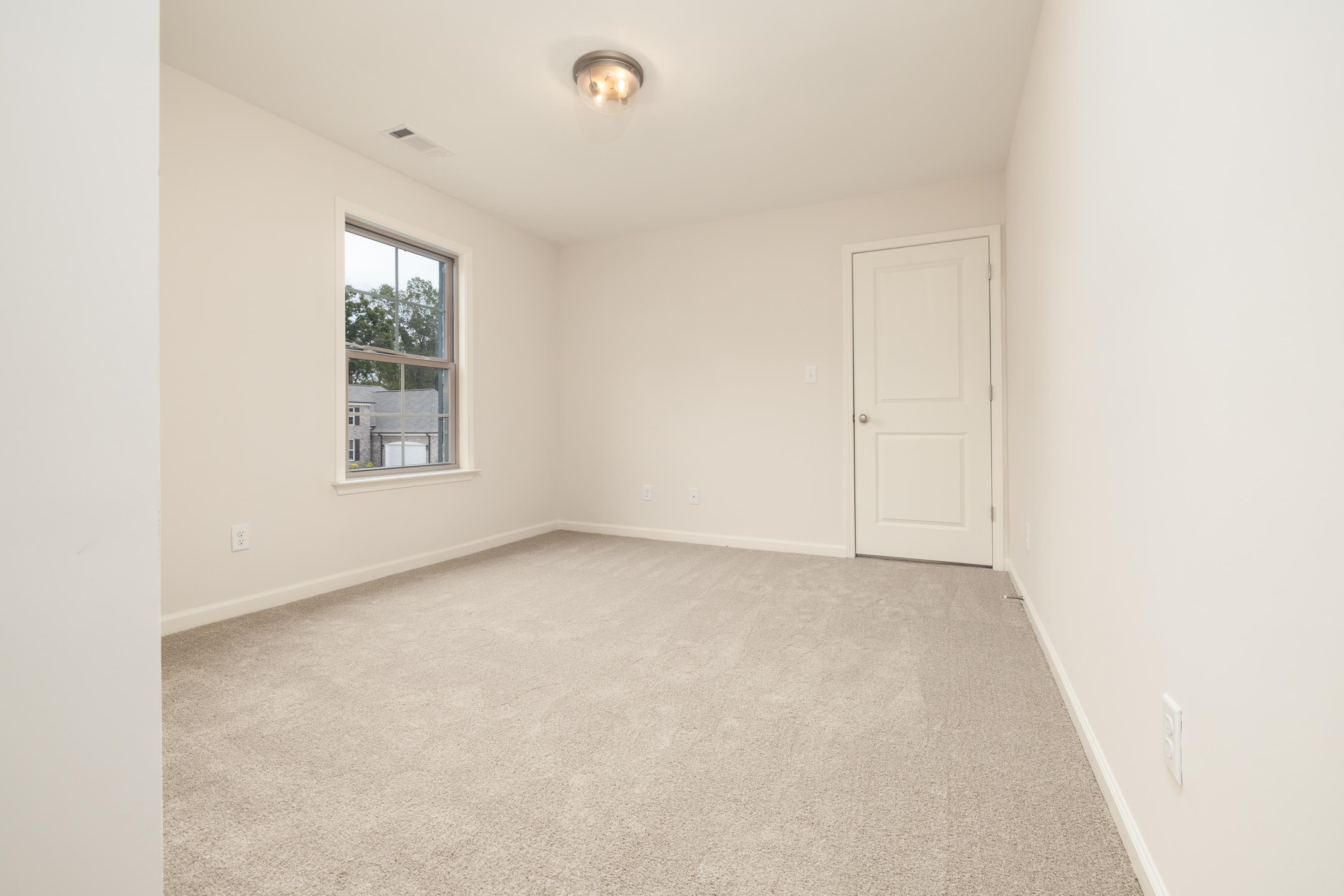 105 VALLEYVIEW LN