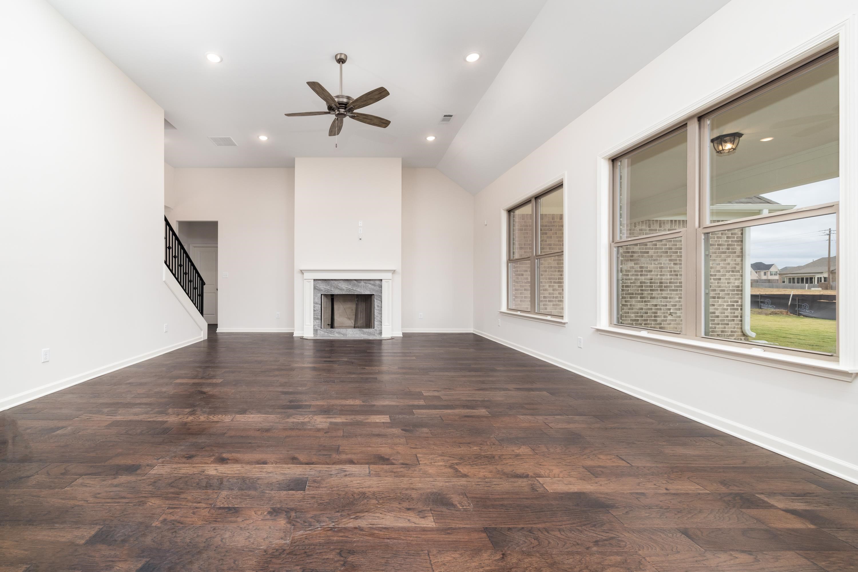 105 VALLEYVIEW LN