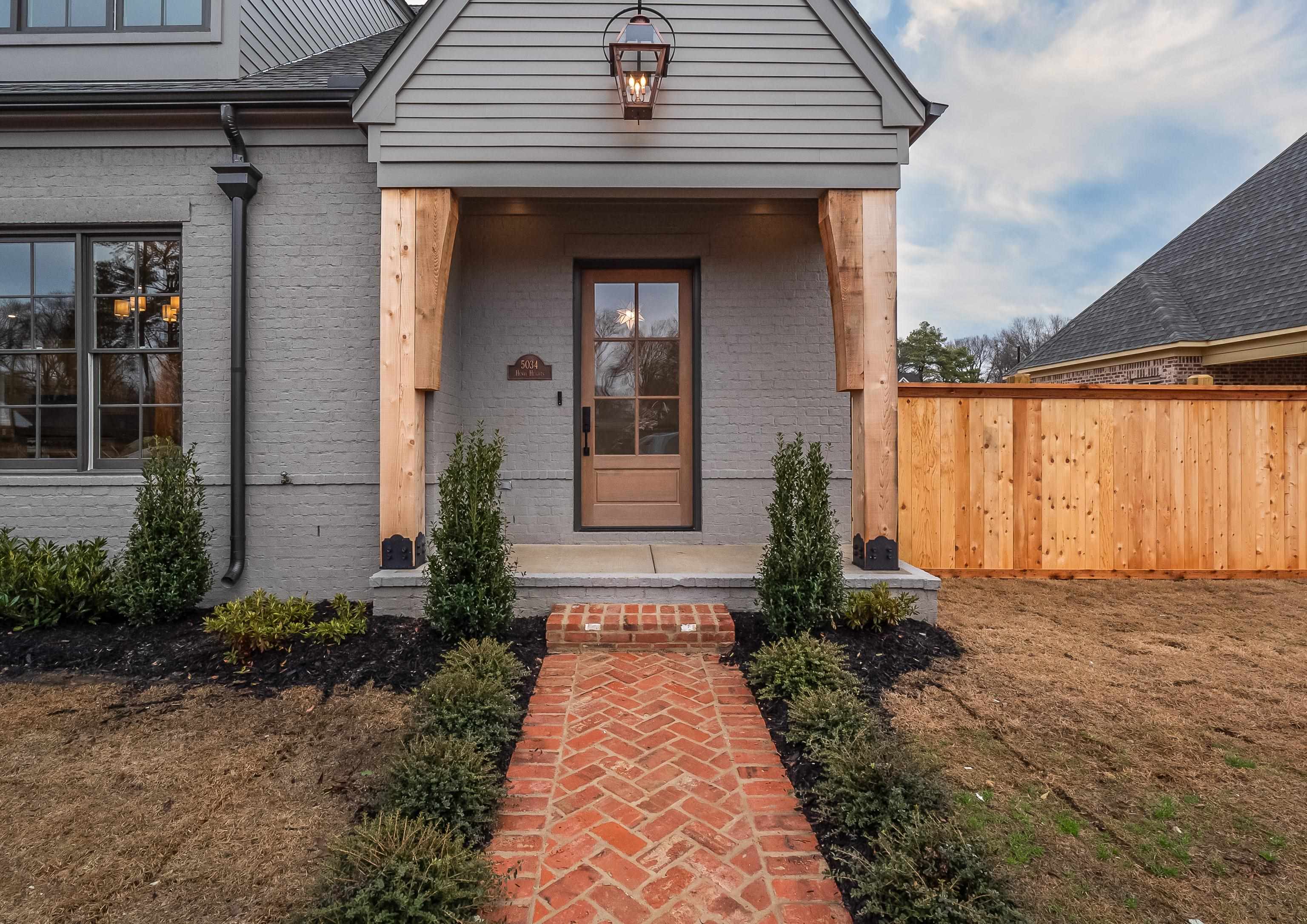 5034 HENRY HEIGHTS DR