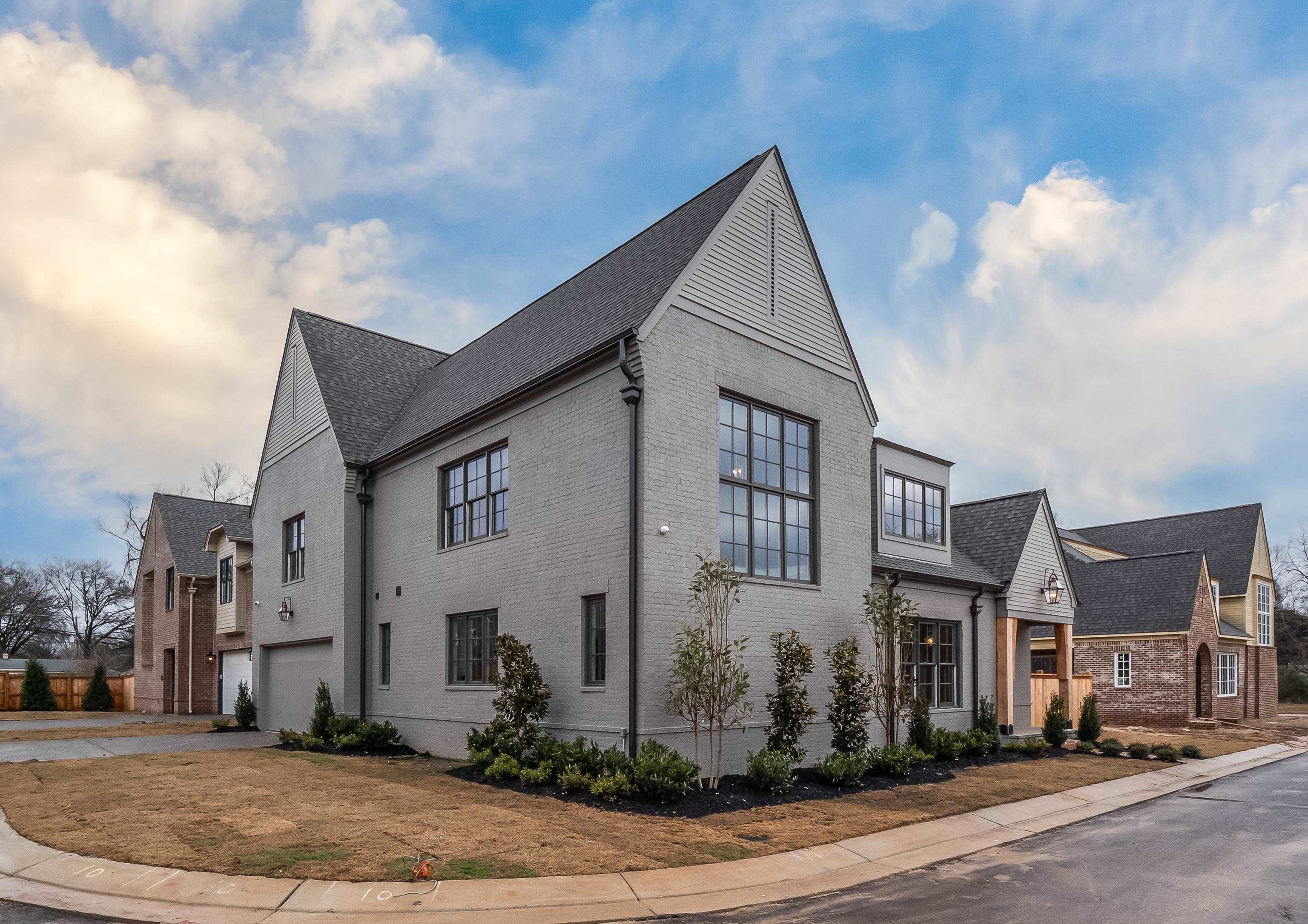 5034 HENRY HEIGHTS DR