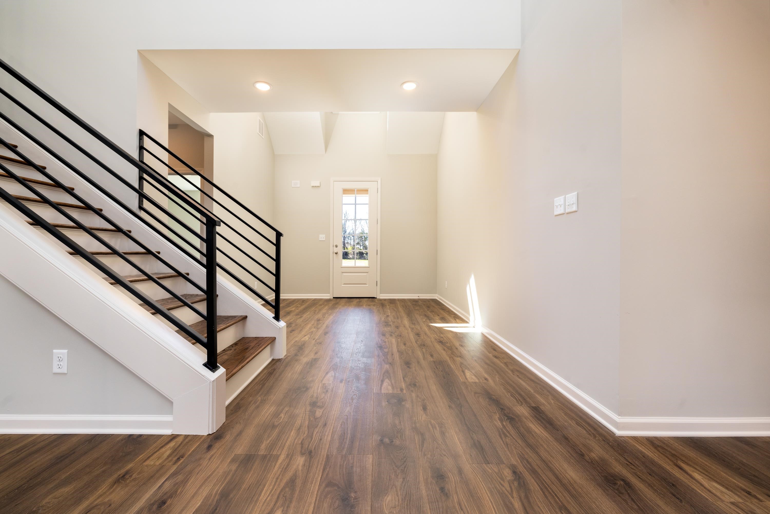 120 VALLEYVIEW LN