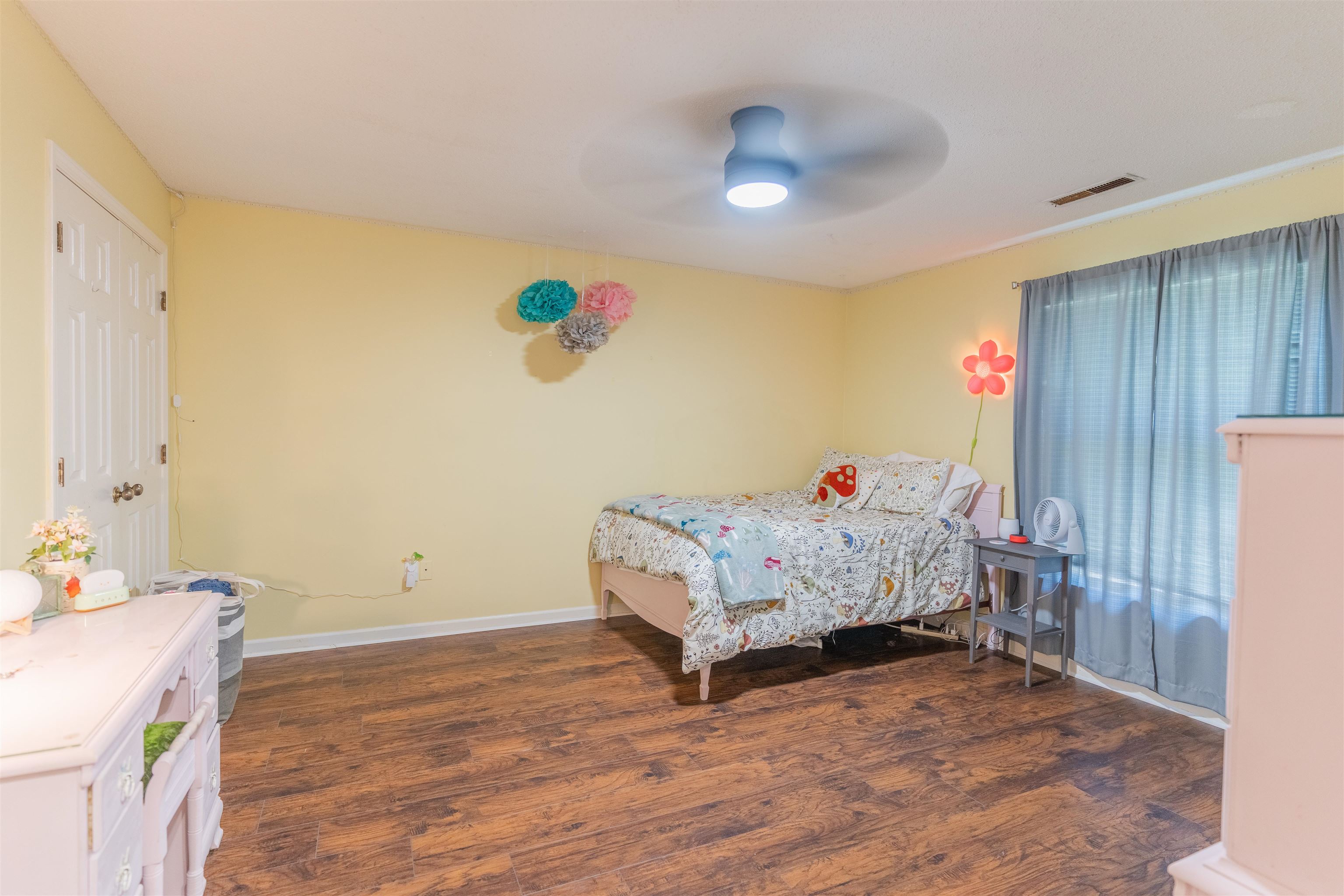 3050 CIRCLE GATE DR