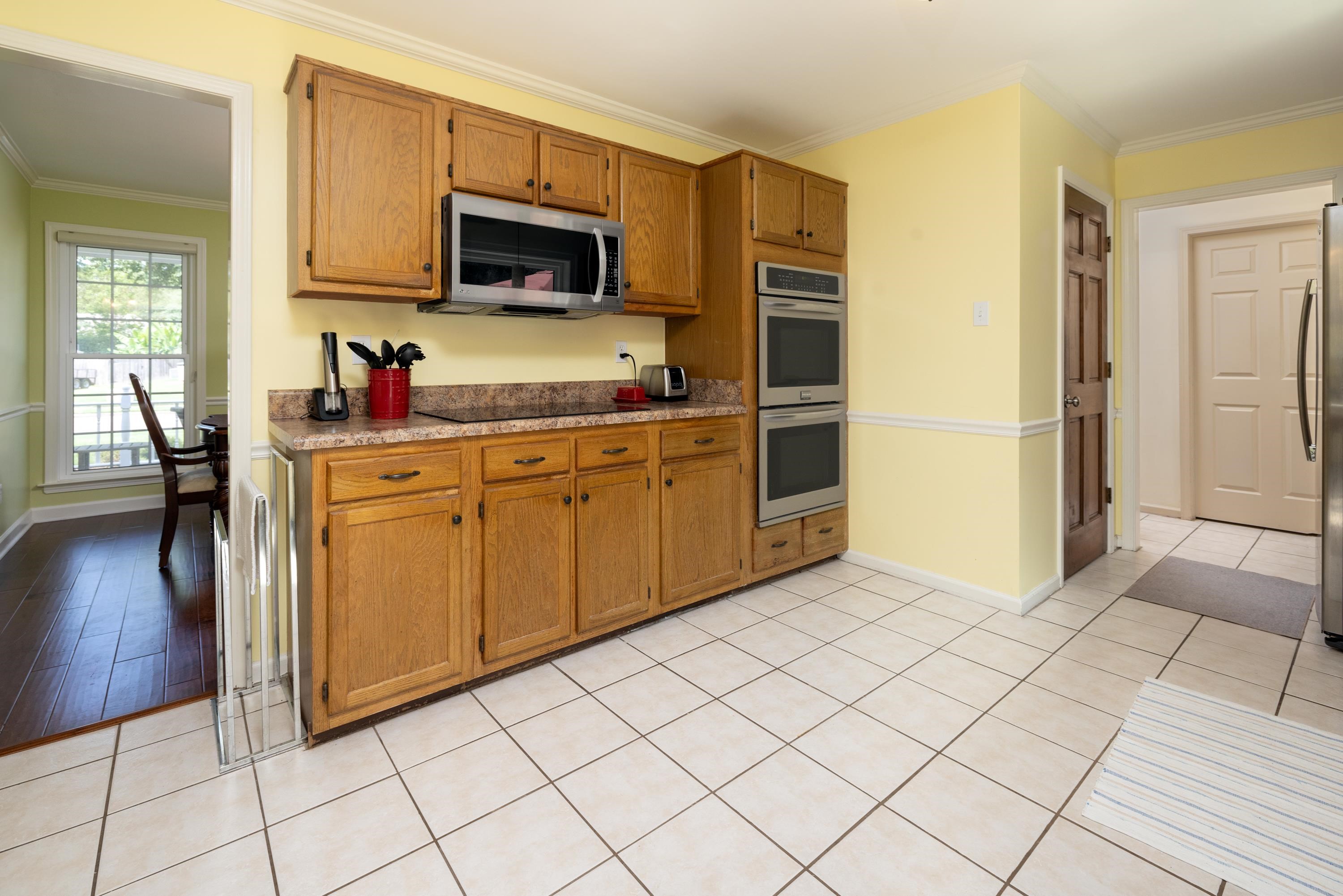 3472 SUMMERDALE DR