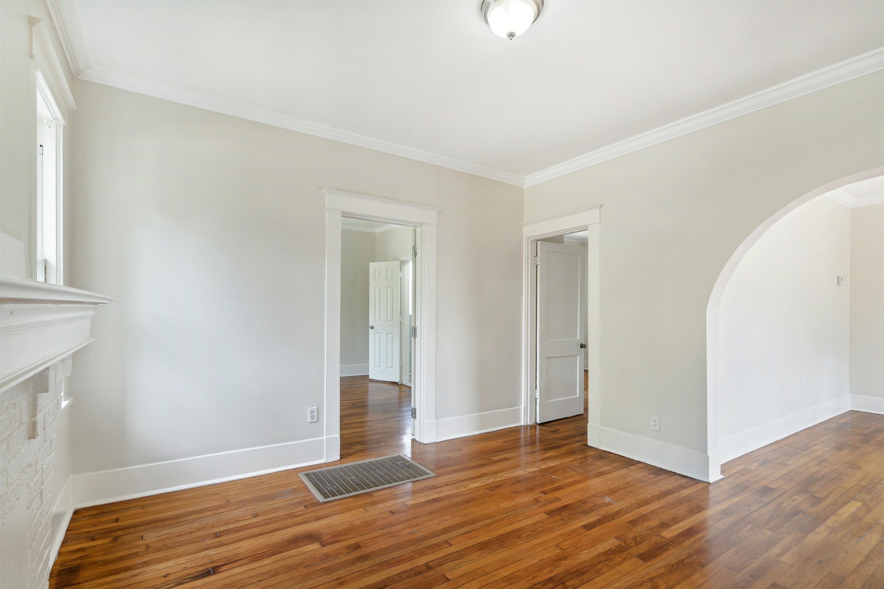 3529 CARNES AVE