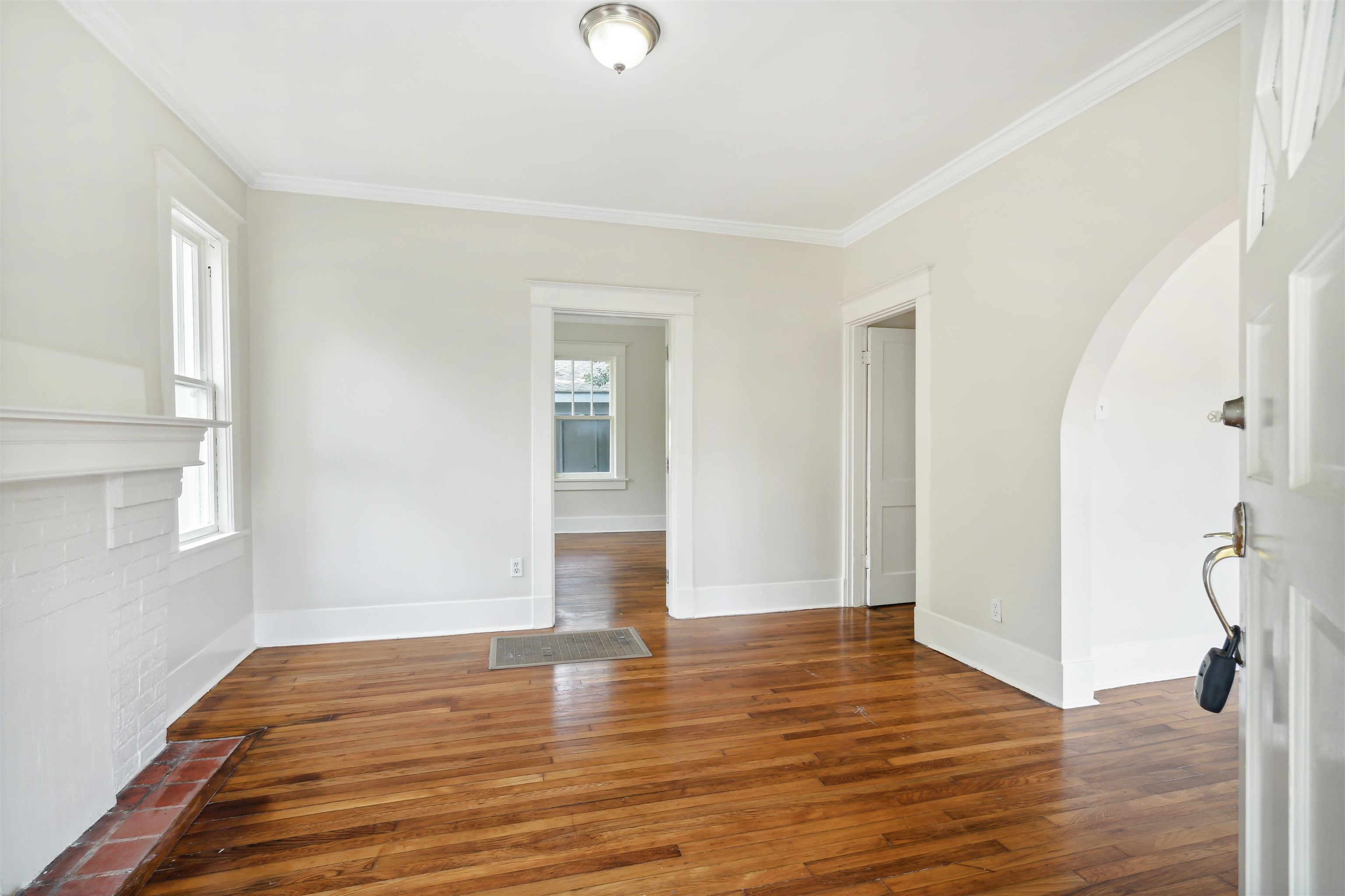 3529 CARNES AVE