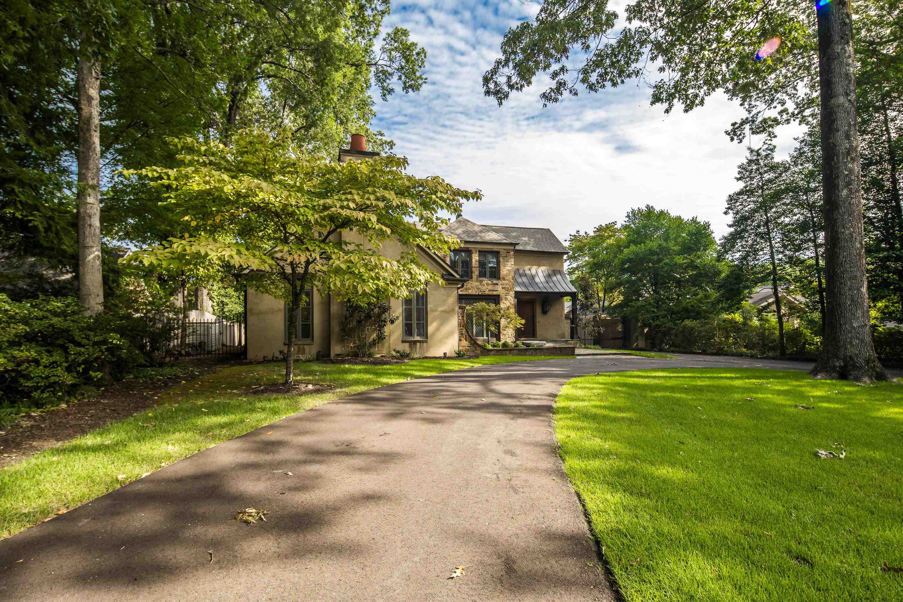 4392 TUCKAHOE RD