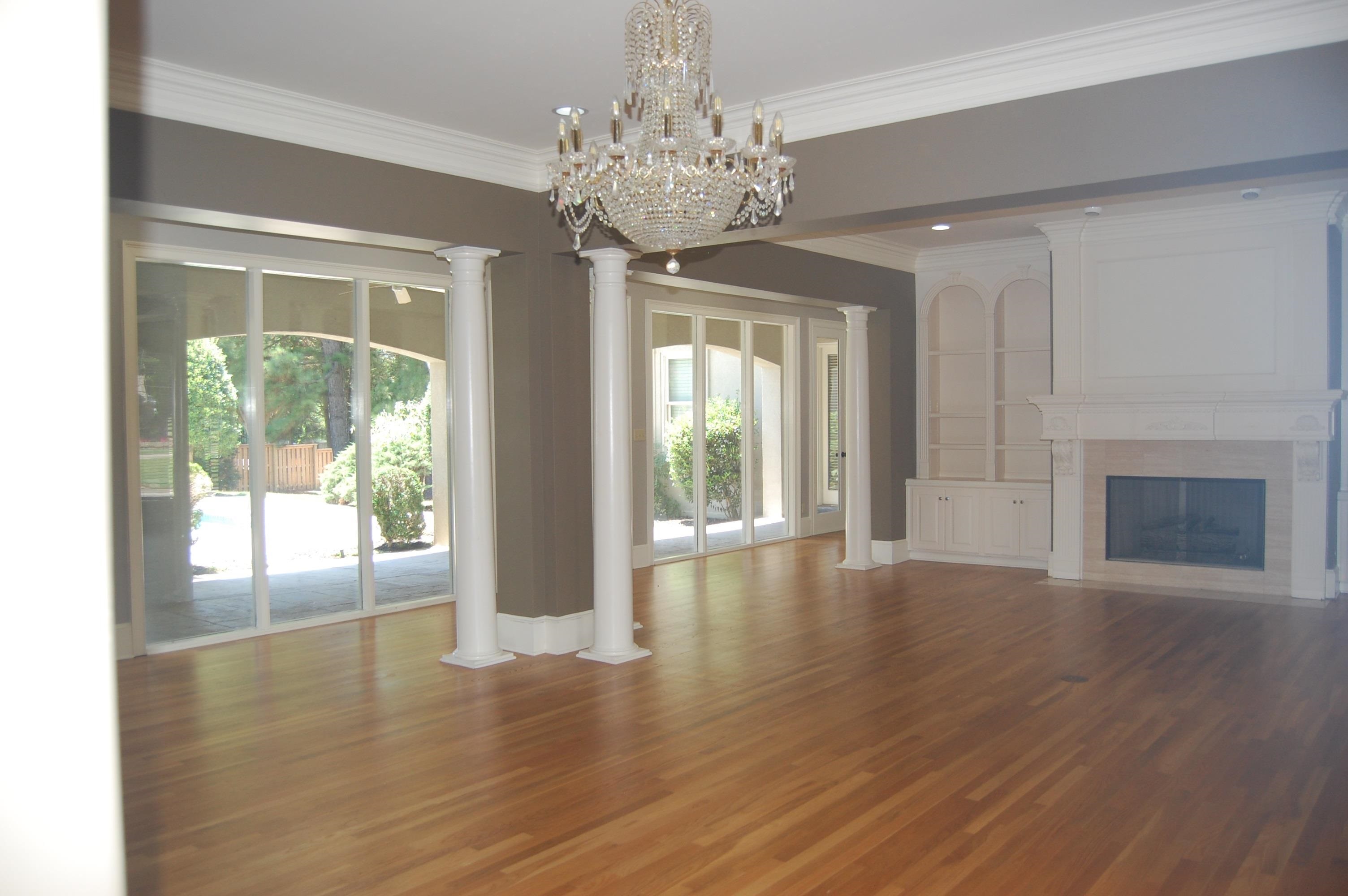 3726 CLASSIC DR
