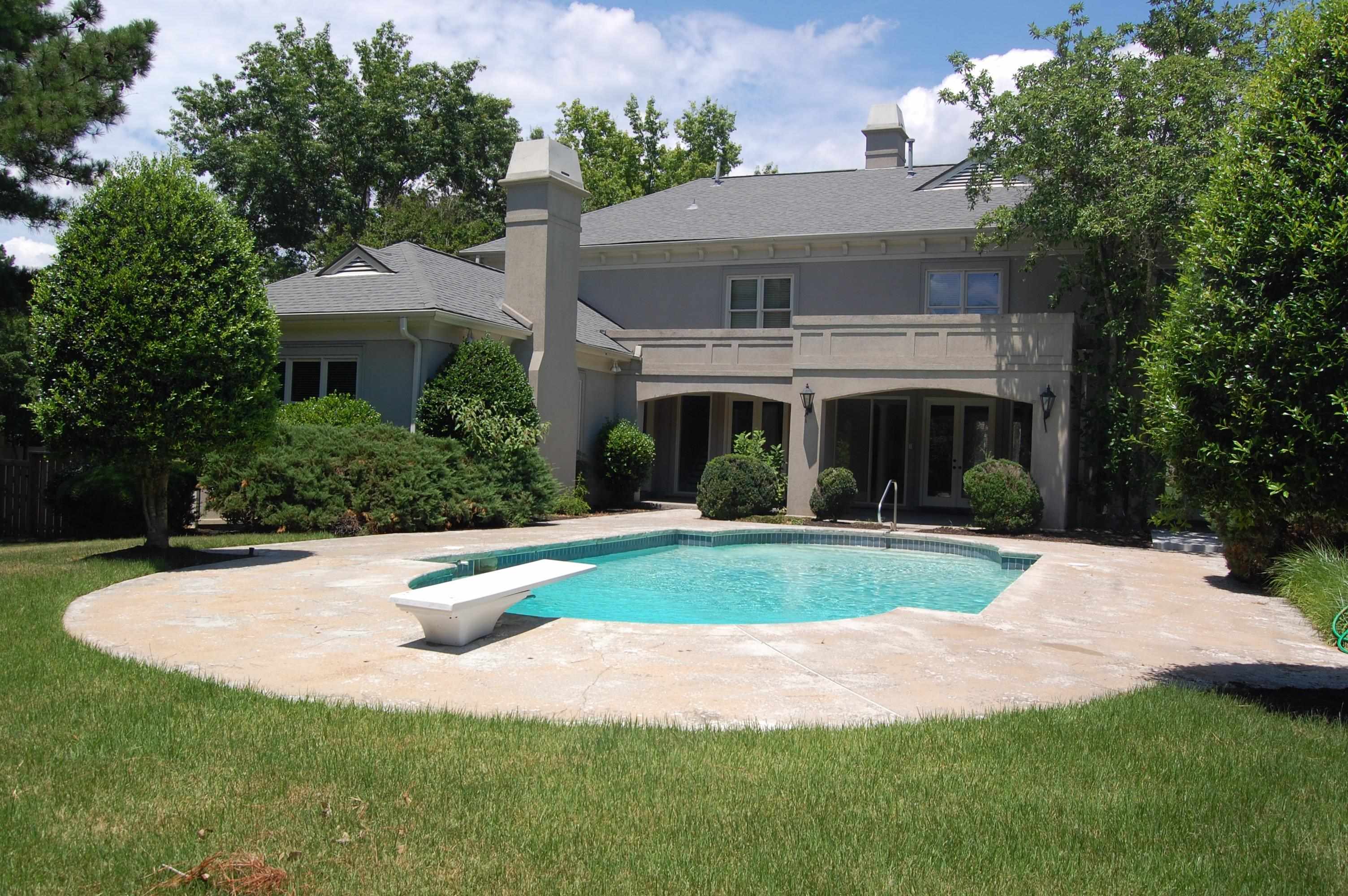 3726 CLASSIC DR