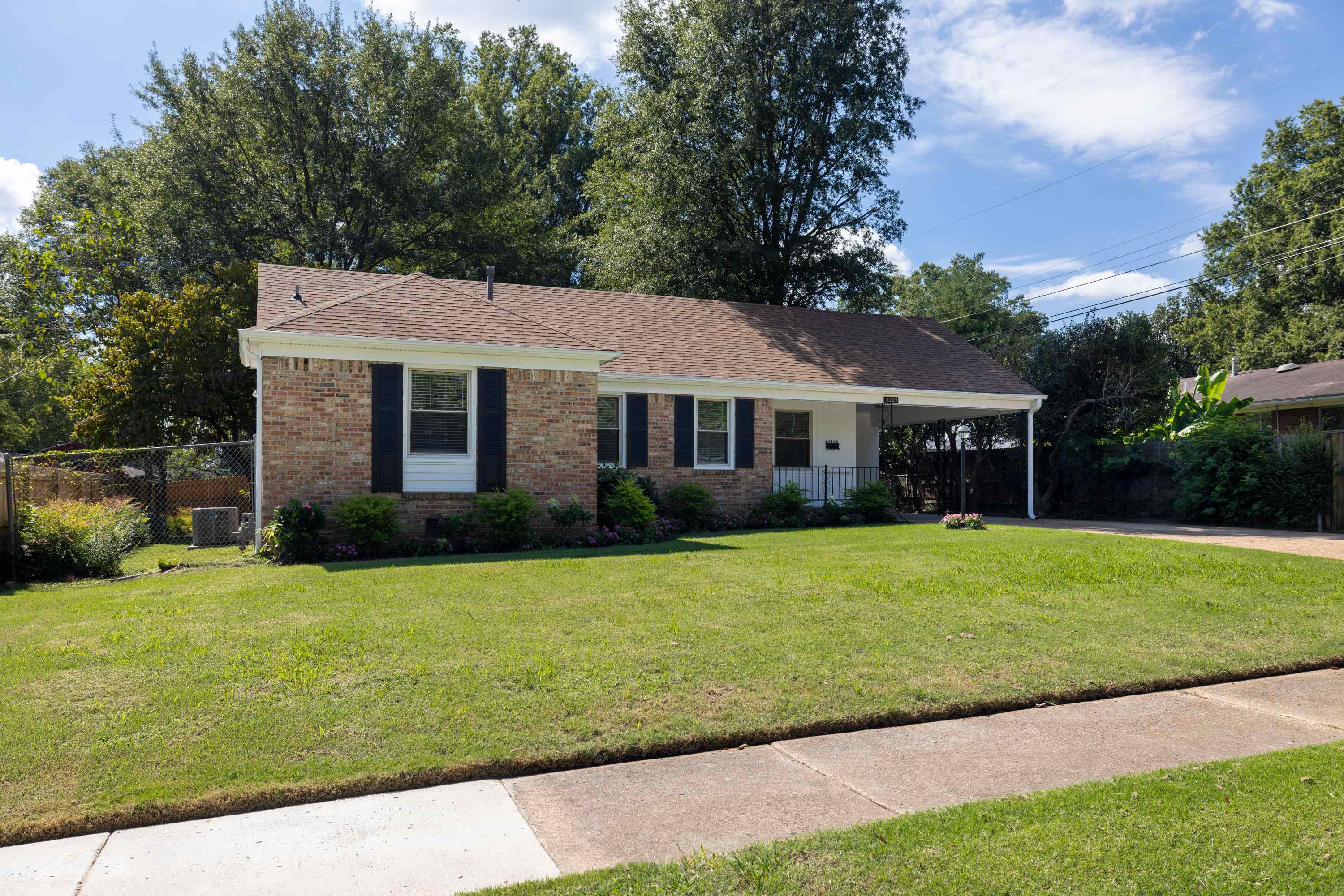 5225 DEE RD