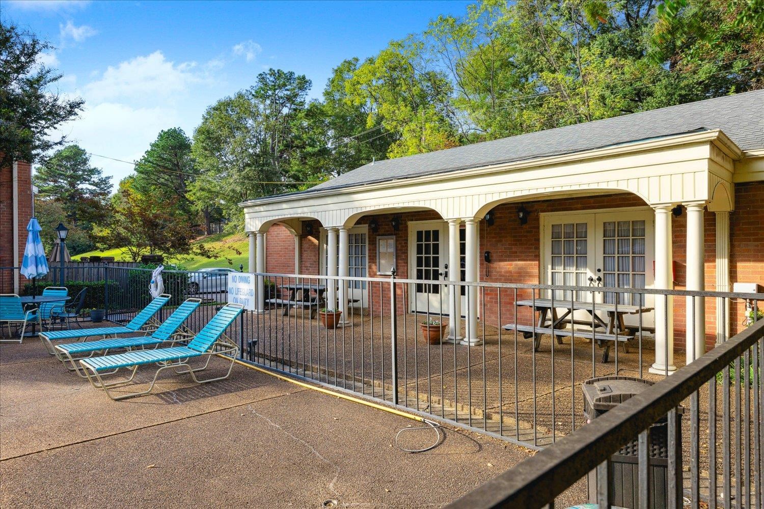 5718 QUINCE RD Unit: 11