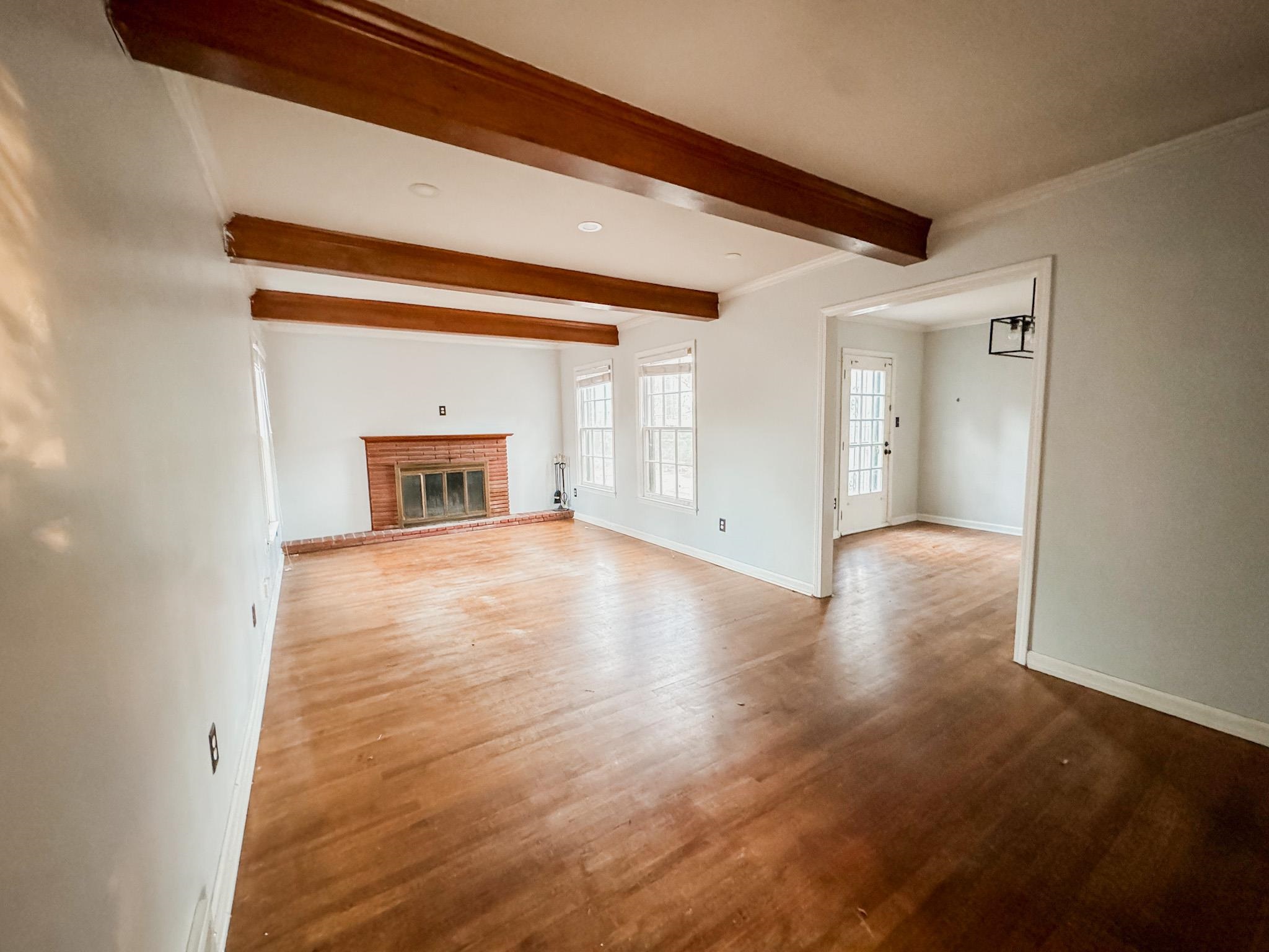 1648 COLONIAL RD