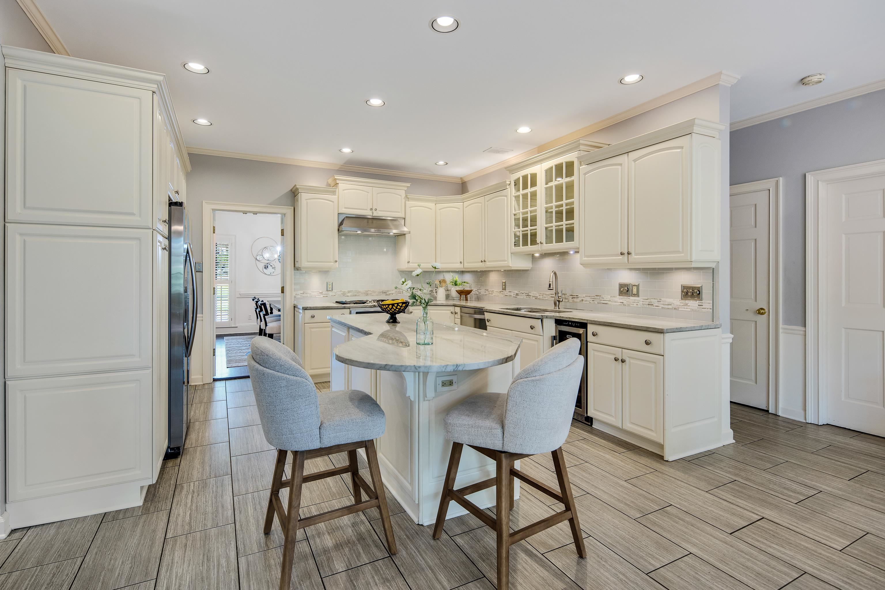 8462 WOODLANE DR