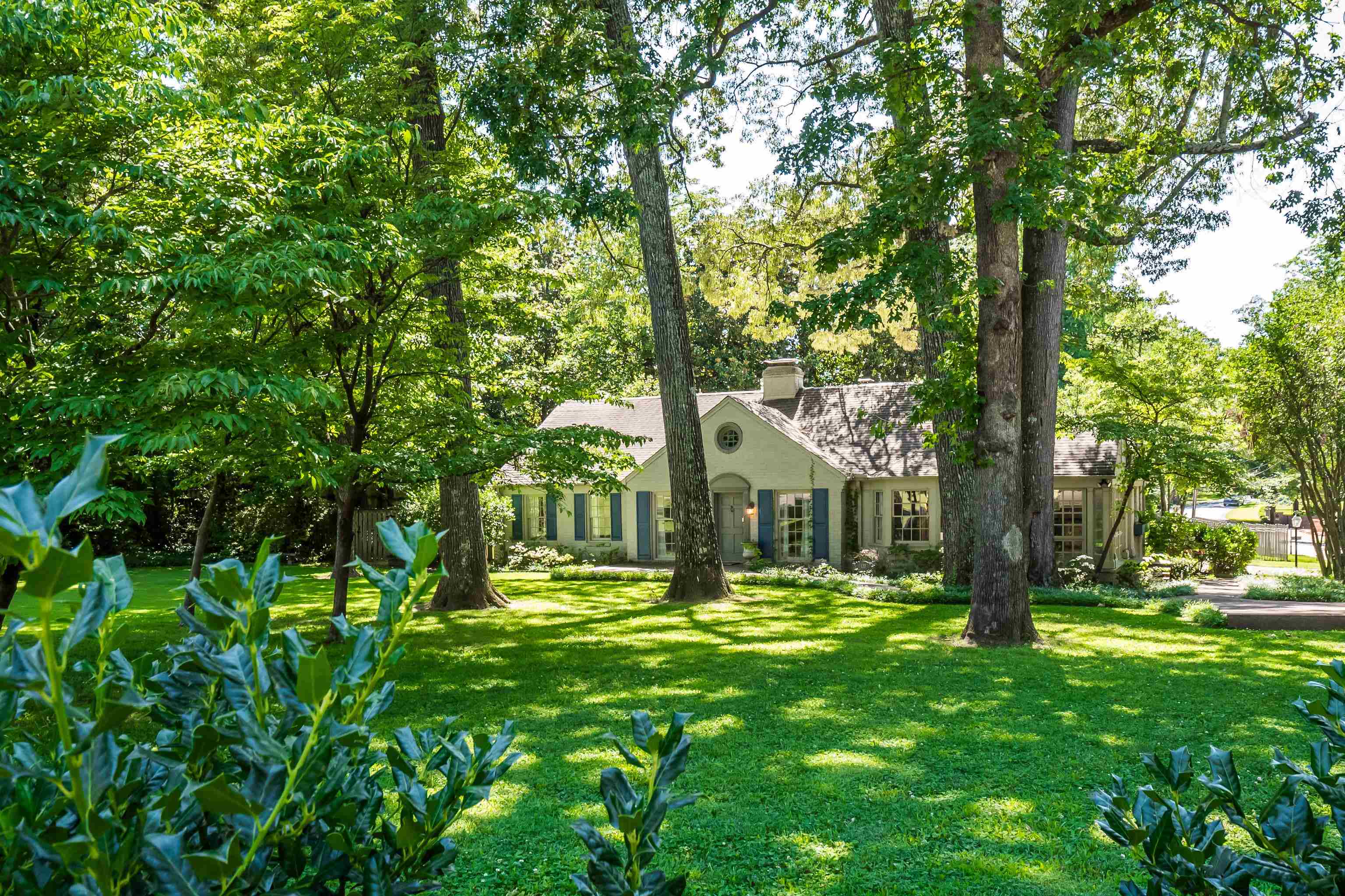 135 CHERRY RD