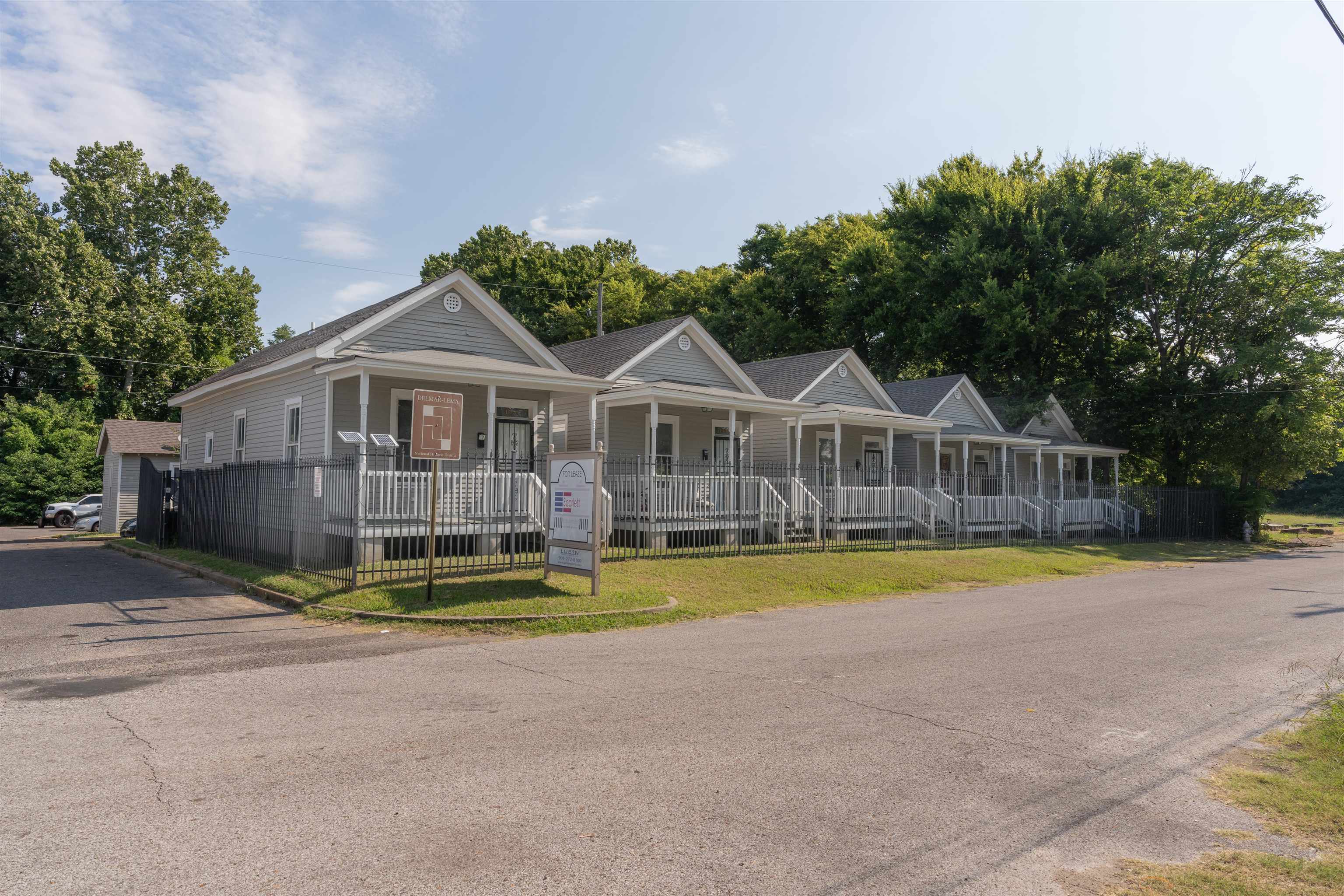 1044 DELMAR AVE