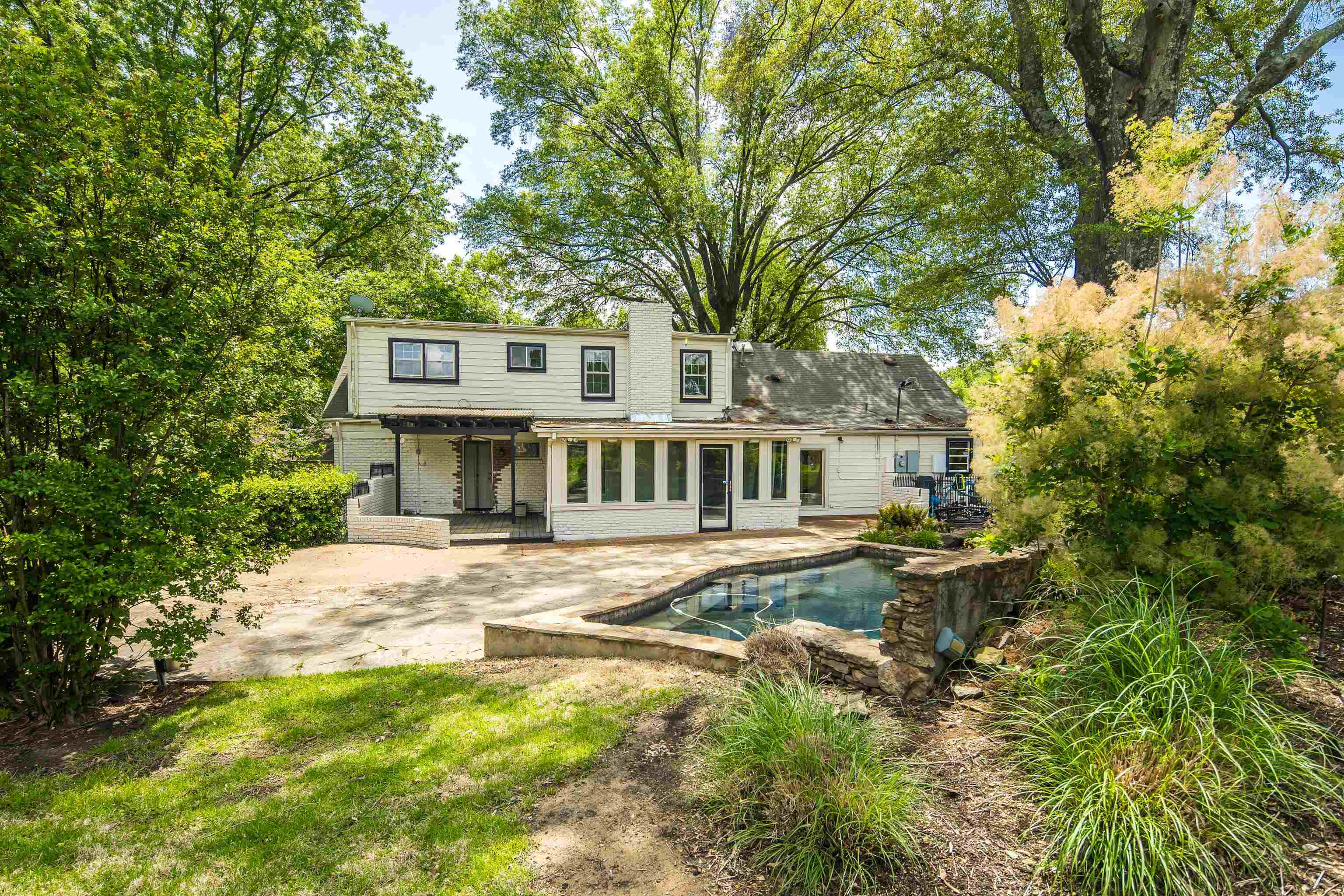 3356 DELL GLADE DR