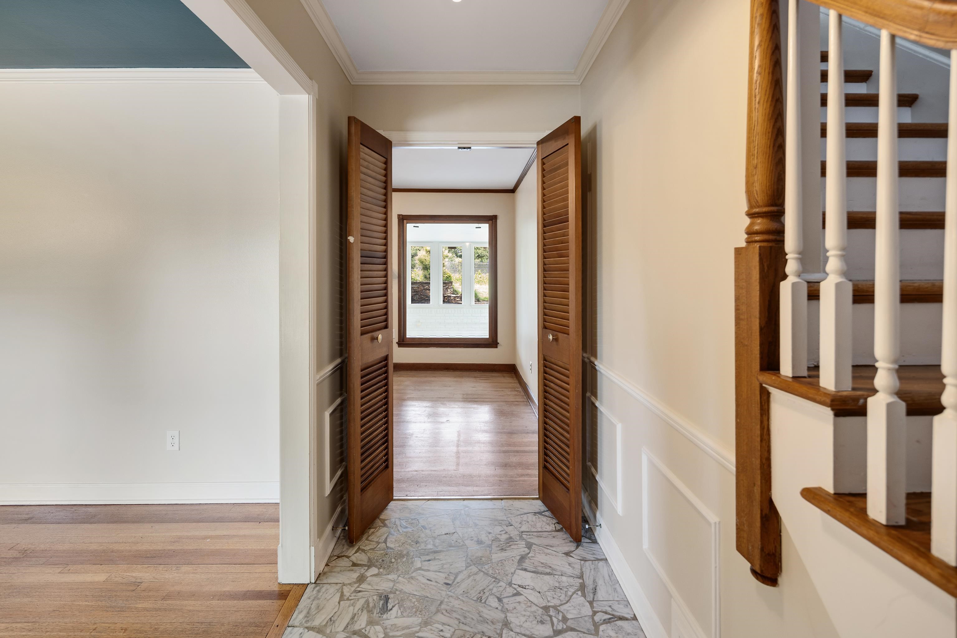 3356 DELL GLADE DR