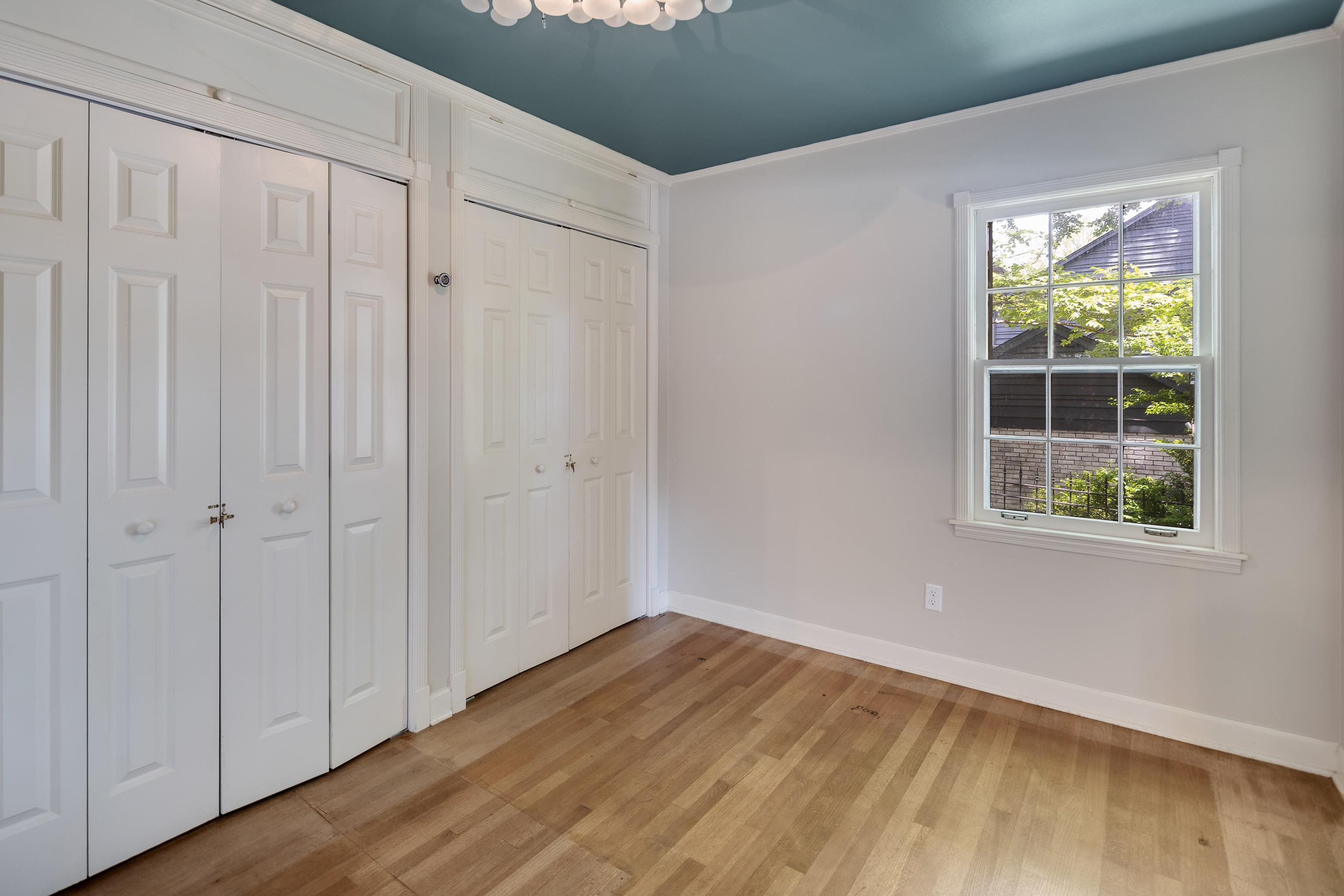 3356 DELL GLADE DR