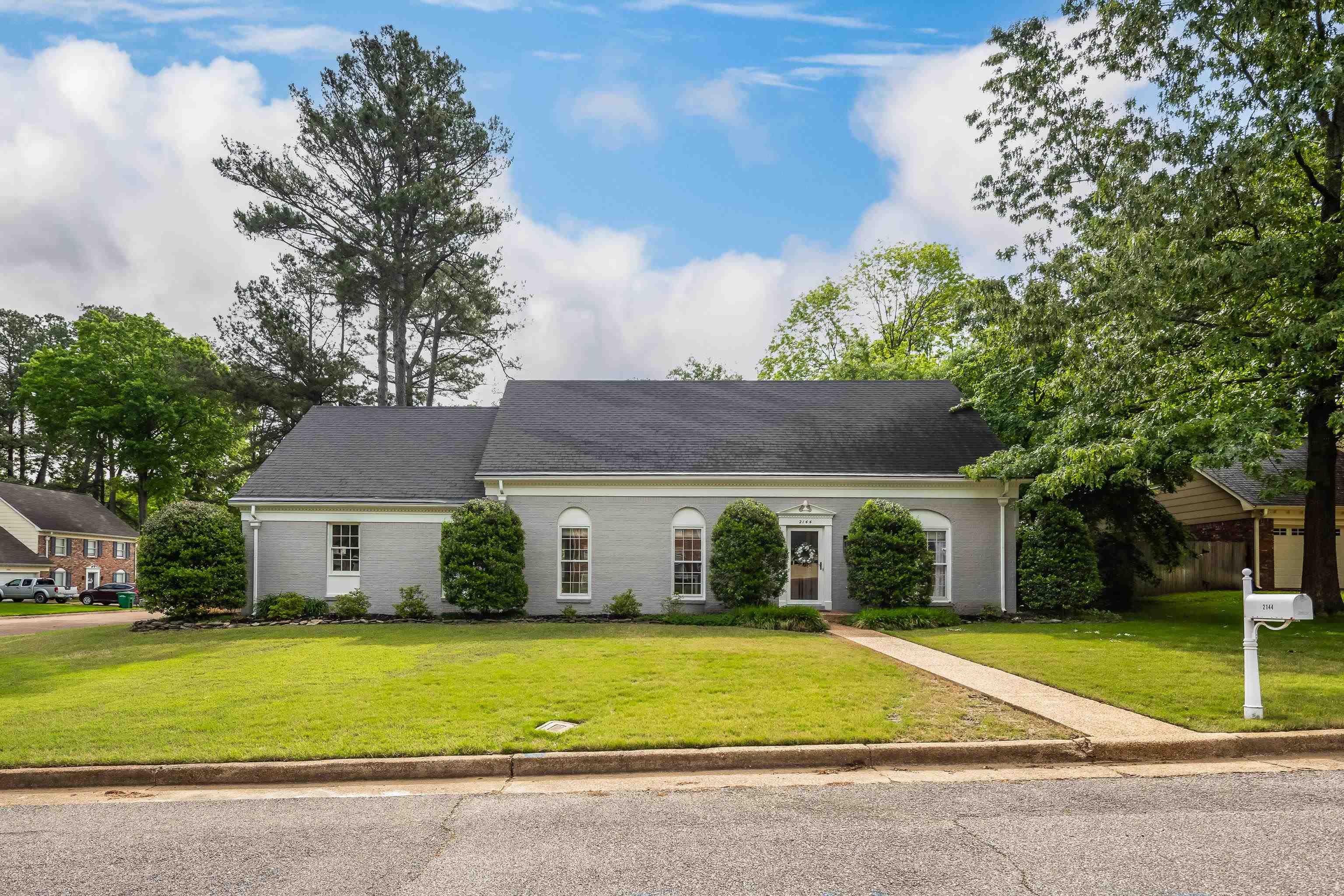 2144 NEW MEADOW DR