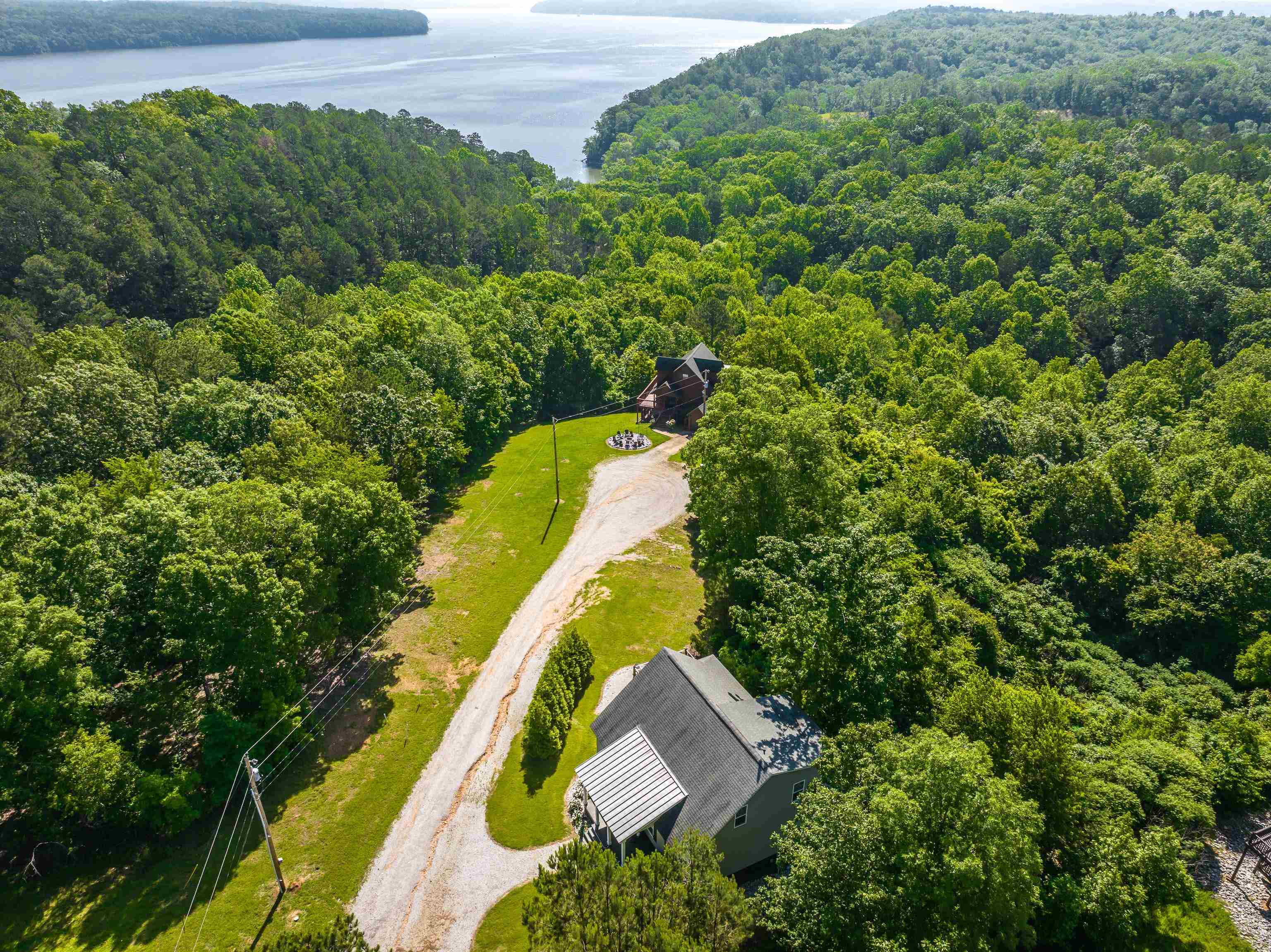 8 SHADY OAK CV
