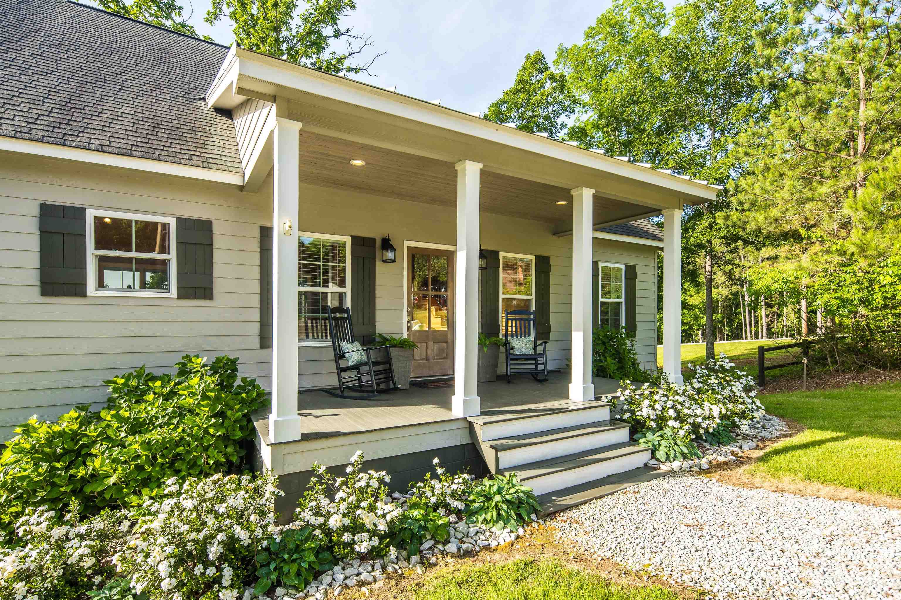 8 SHADY OAK CV