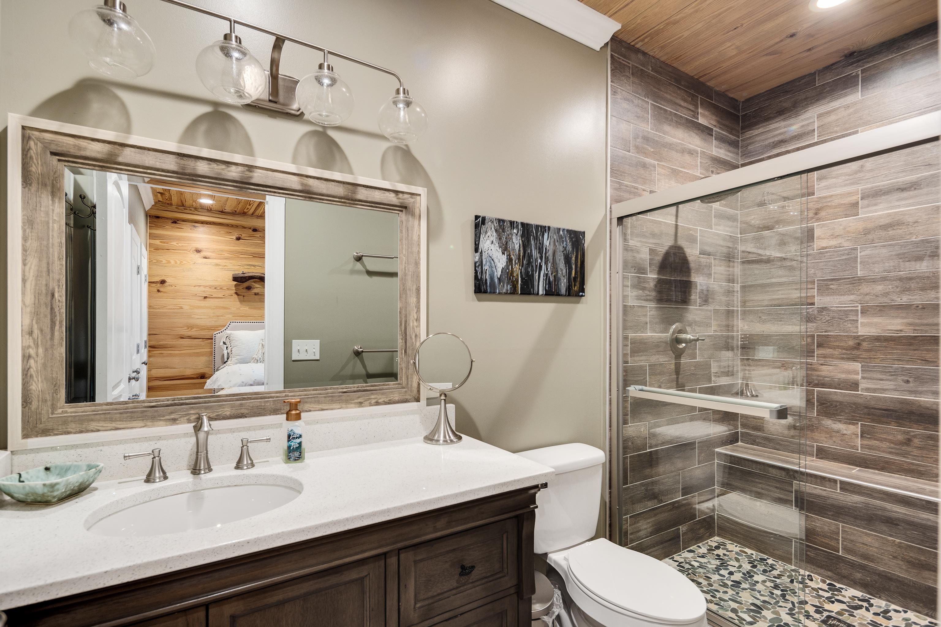 8 SHADY OAK CV
