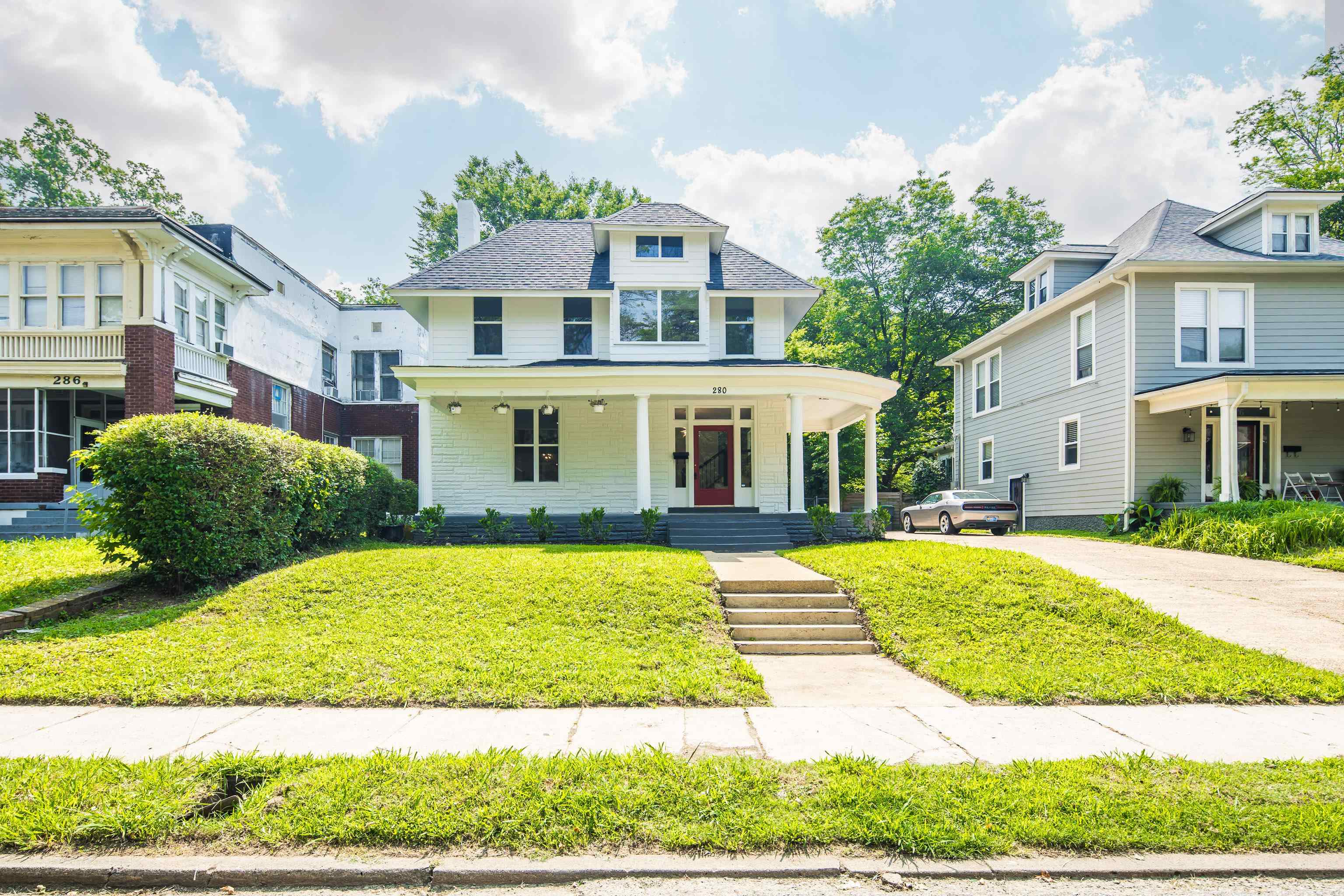 280 N MCNEIL ST
