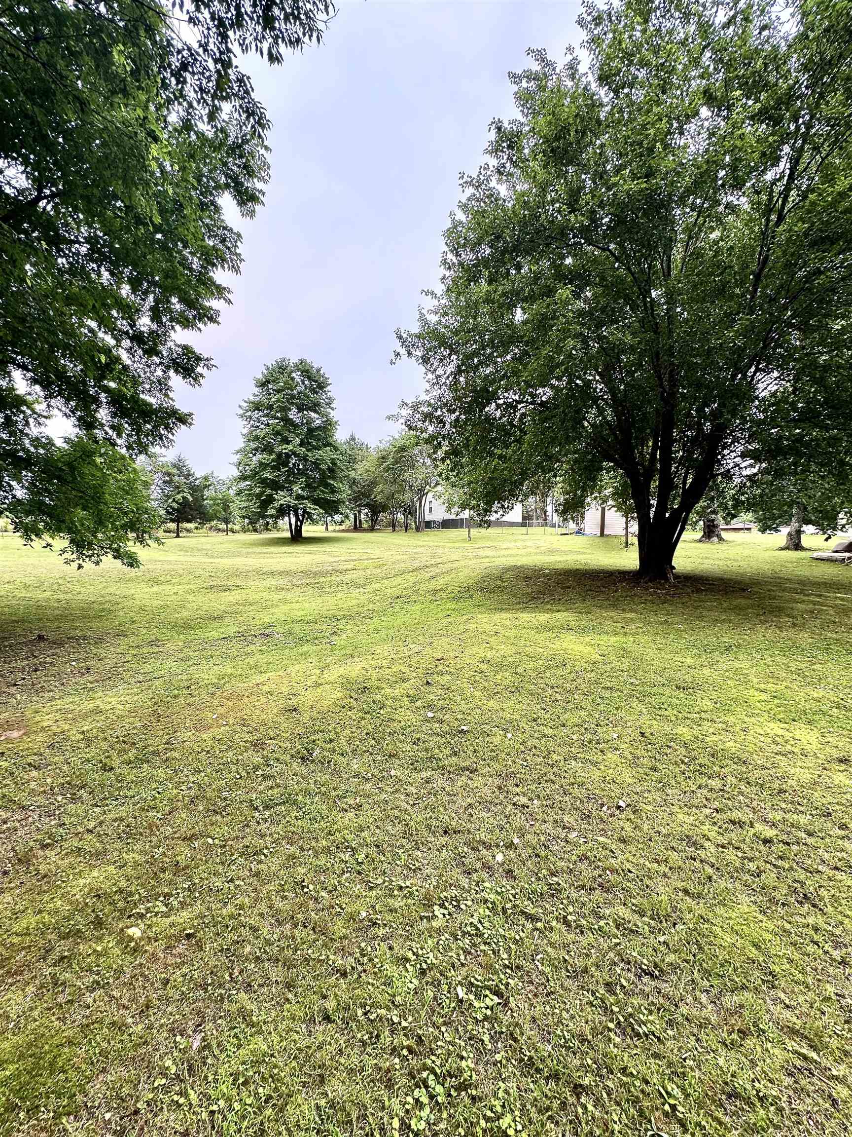 3090 MECKLINBURG DR