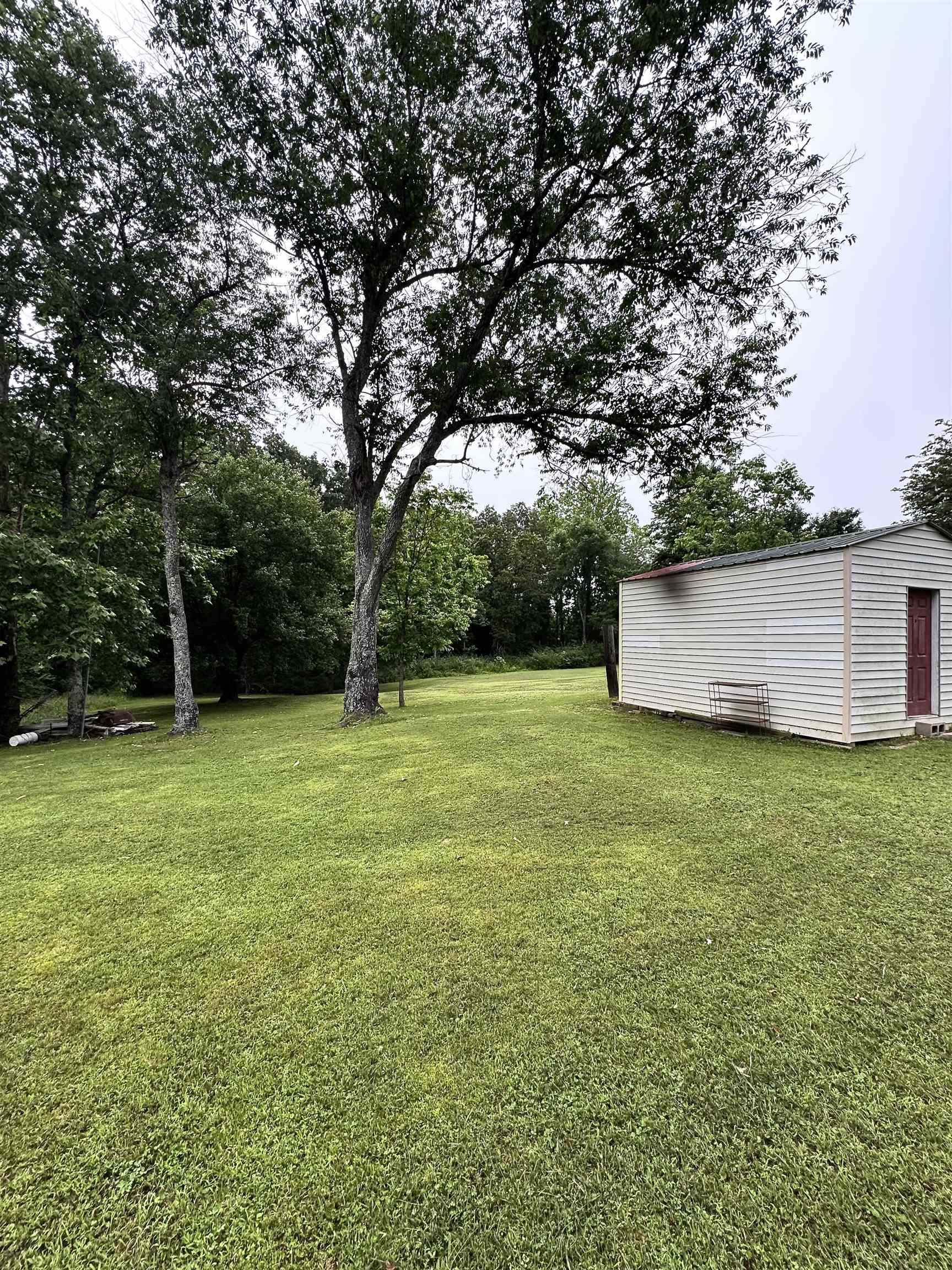3090 MECKLINBURG DR