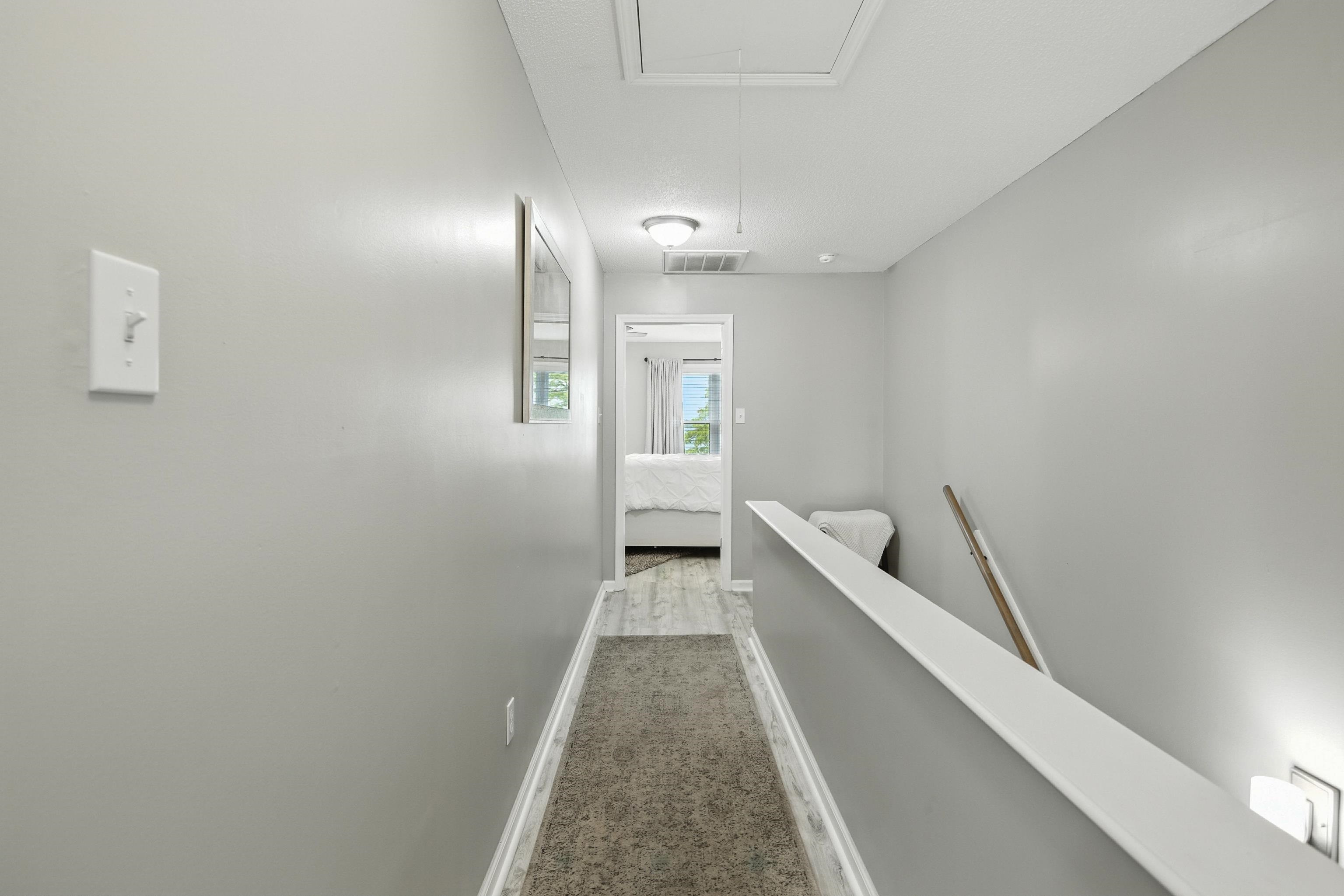 1295 HORSESHOE #301 CIR