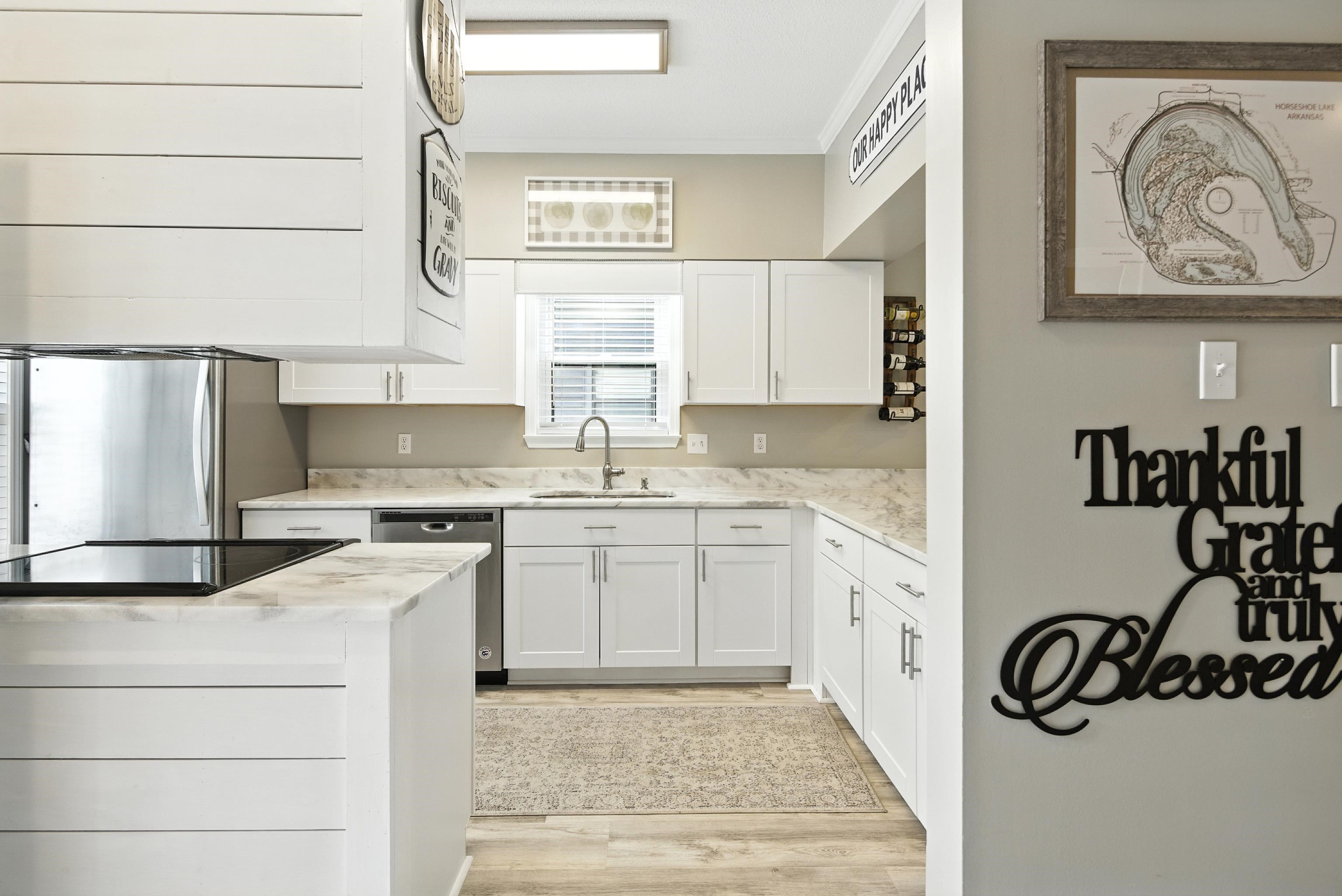 1295 HORSESHOE #301 CIR