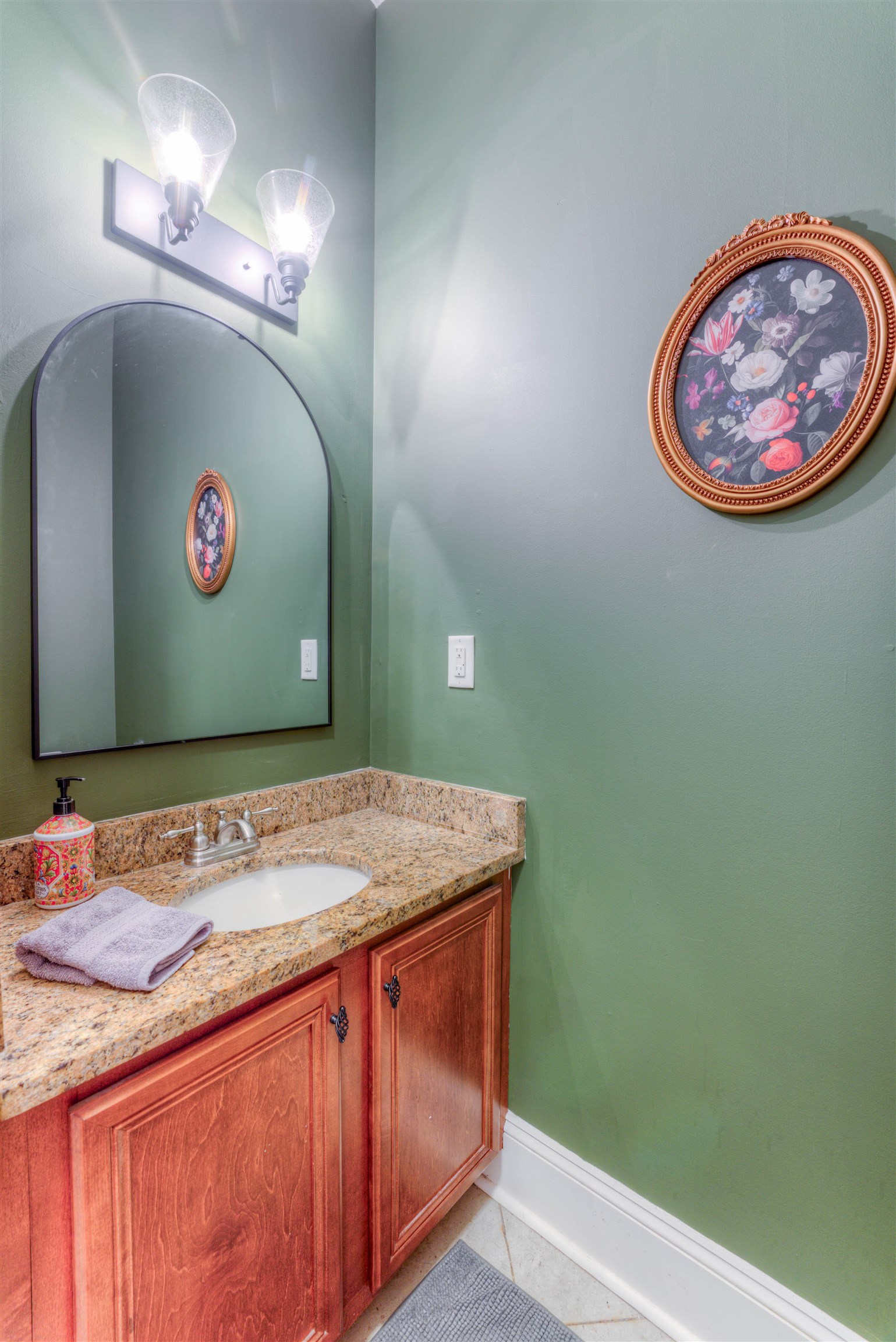 1870 PEABODY GREEN DR