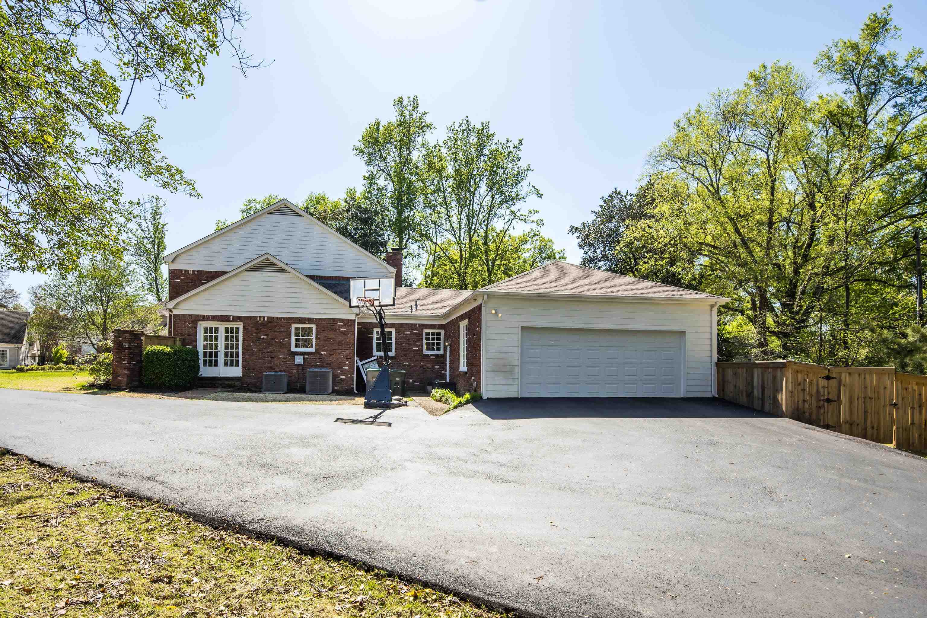 4252 HEATHERWOOD LN