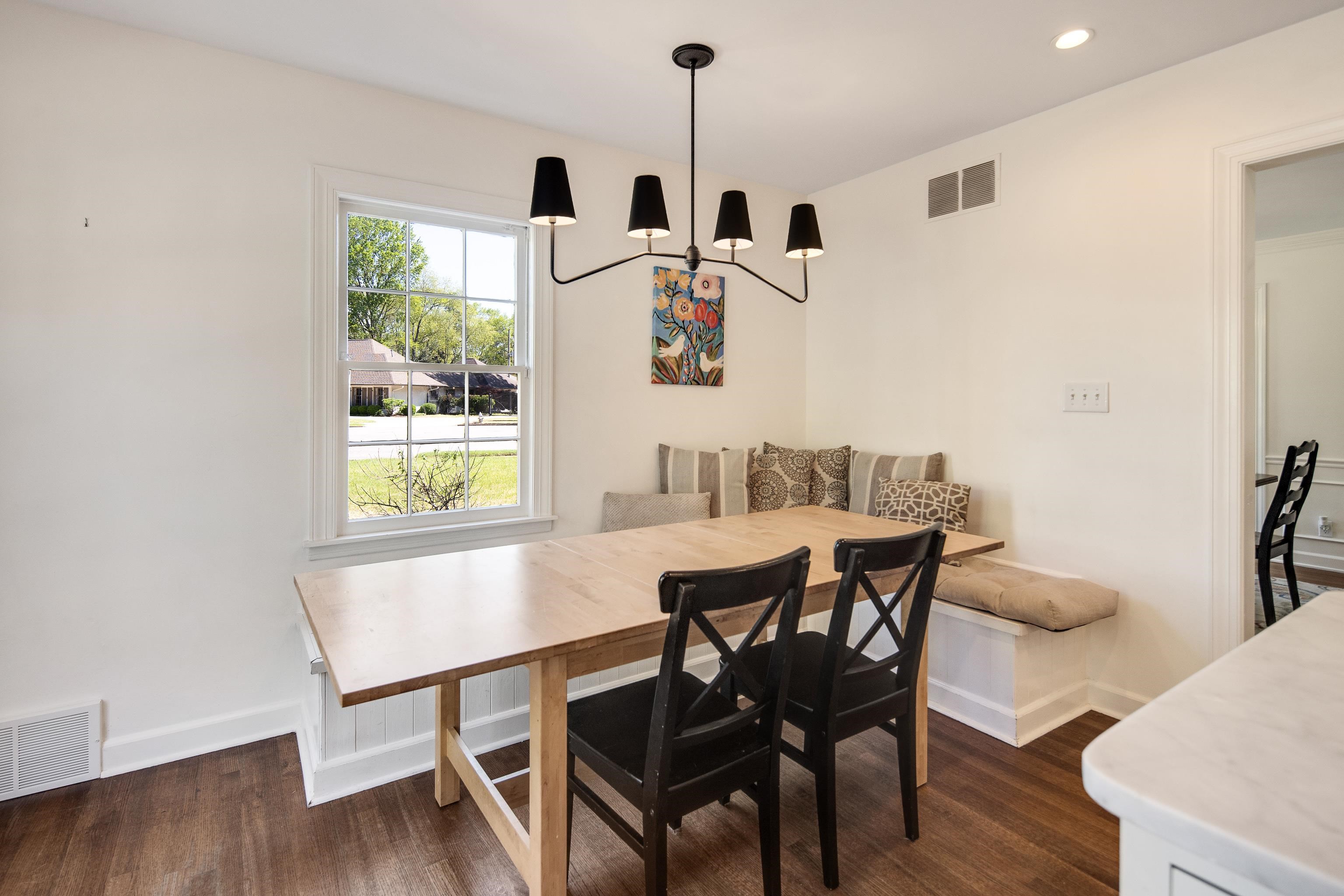 4252 HEATHERWOOD LN