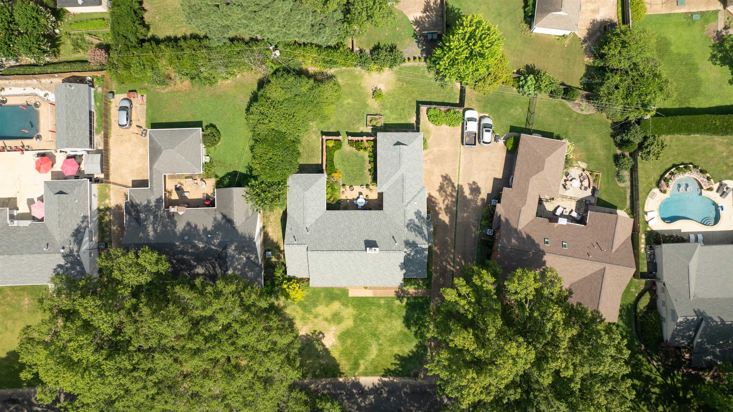 2370 WOOD BRIDGE CV