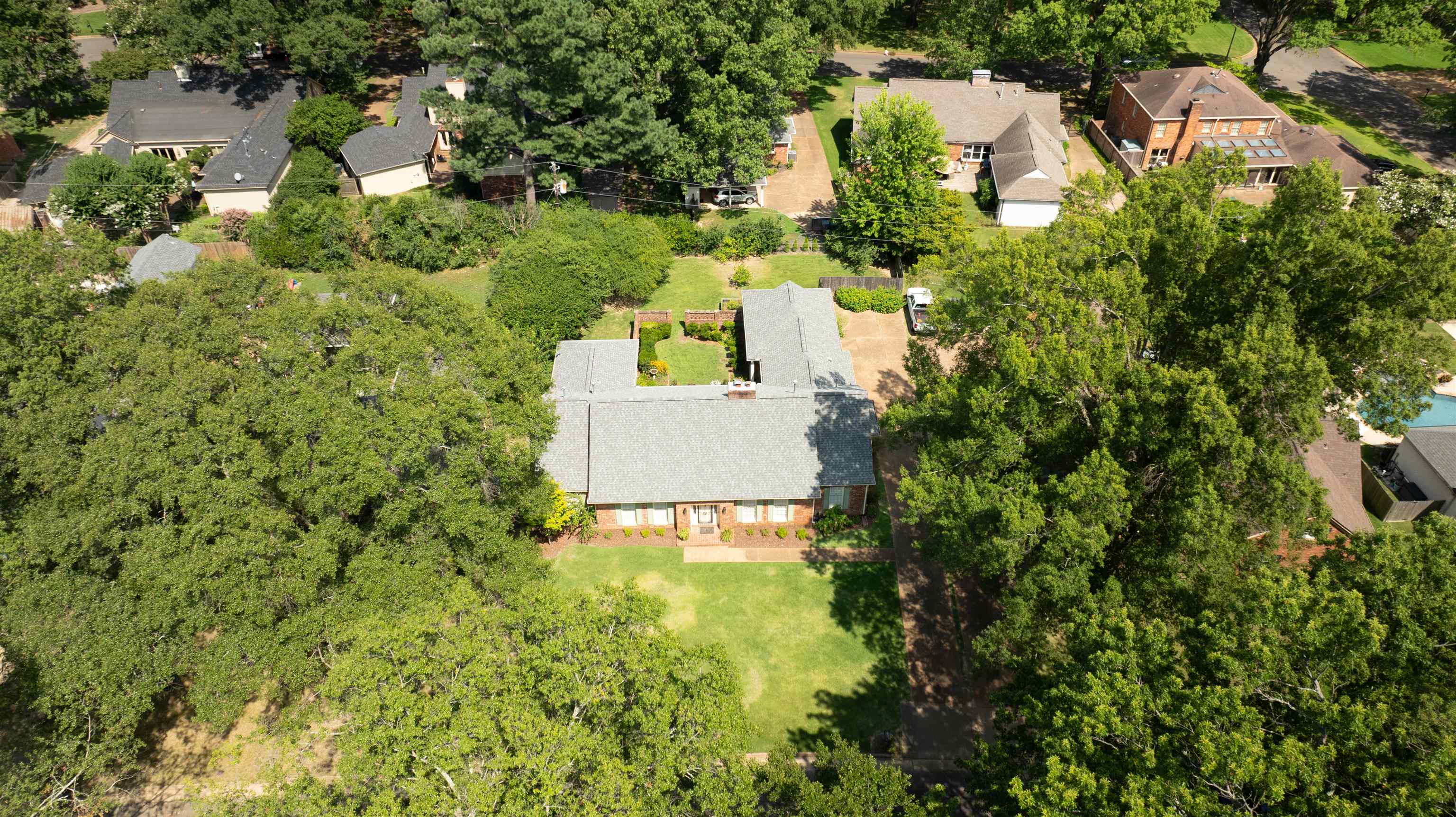 2370 WOOD BRIDGE CV