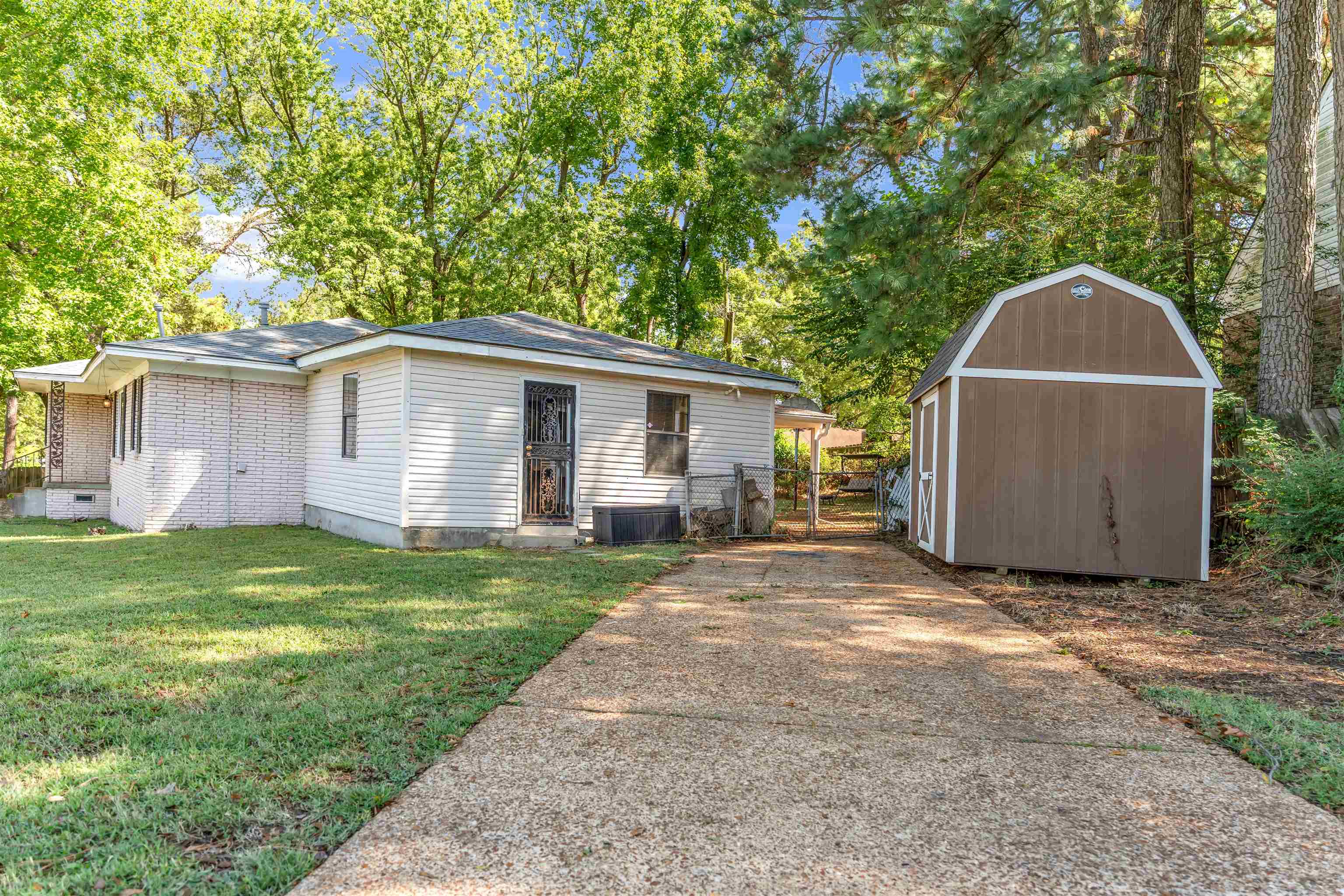 4140 SLUMBER LN