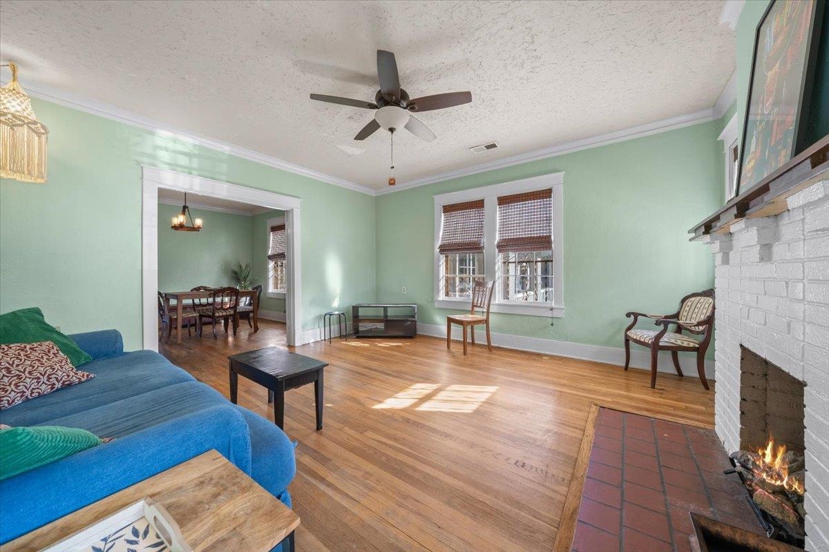 1576 TUTWILER AVE