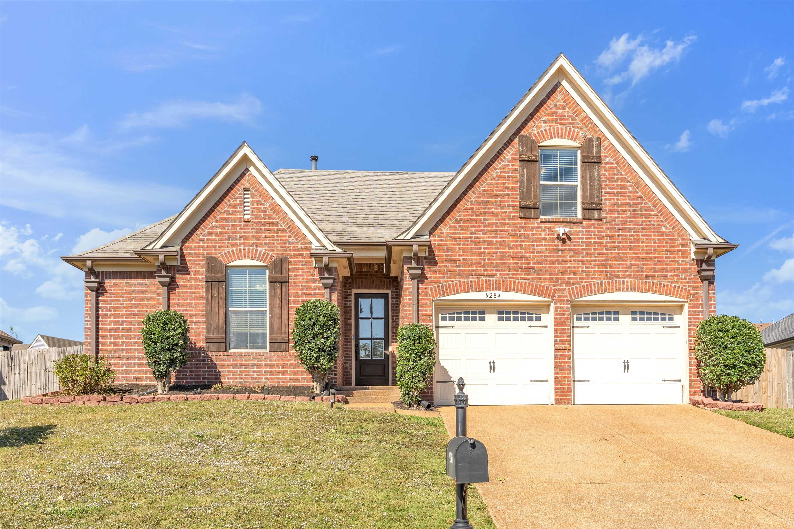 9284 PINKERTON LN