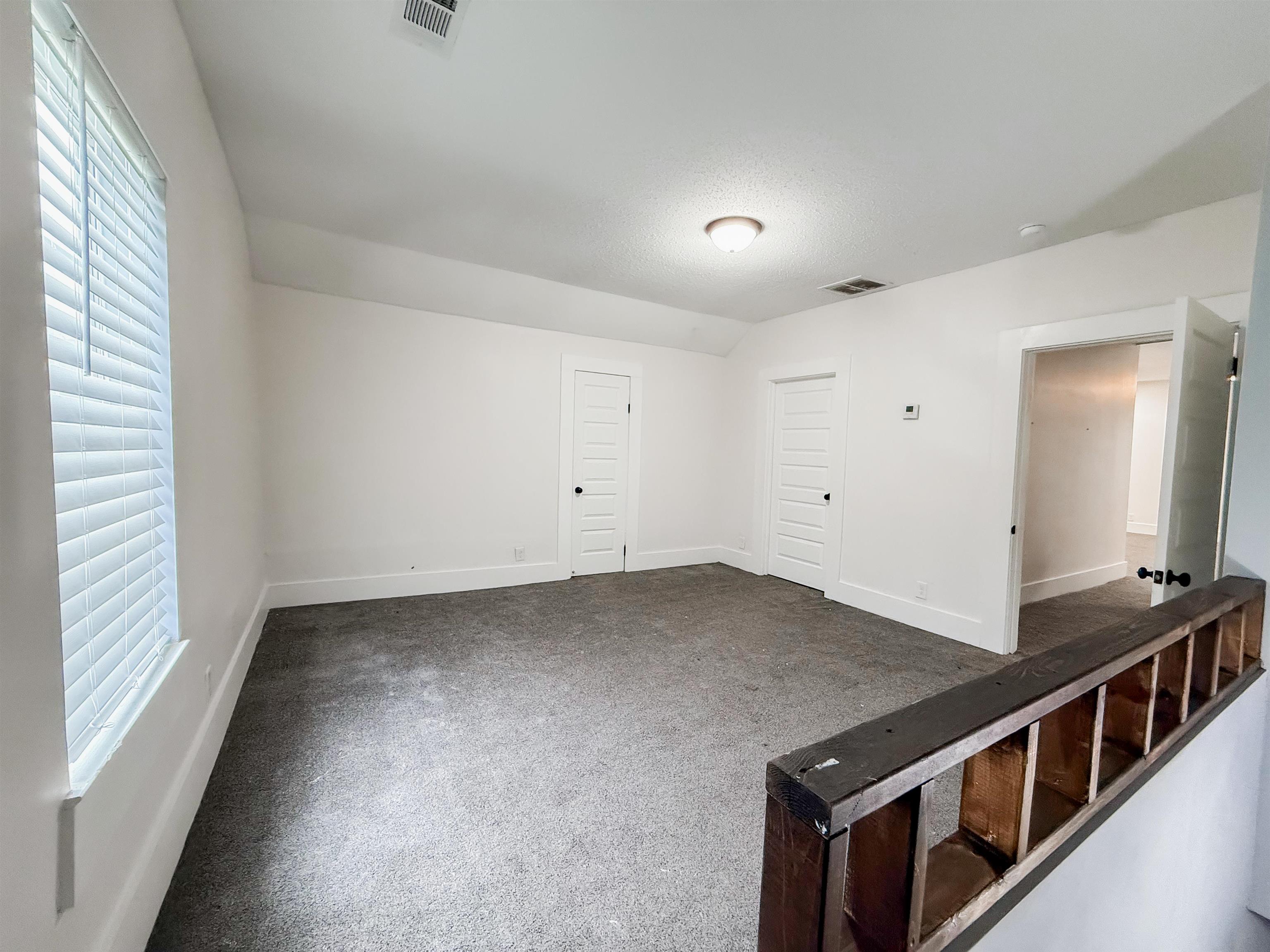1605 SOUTHERN AVE