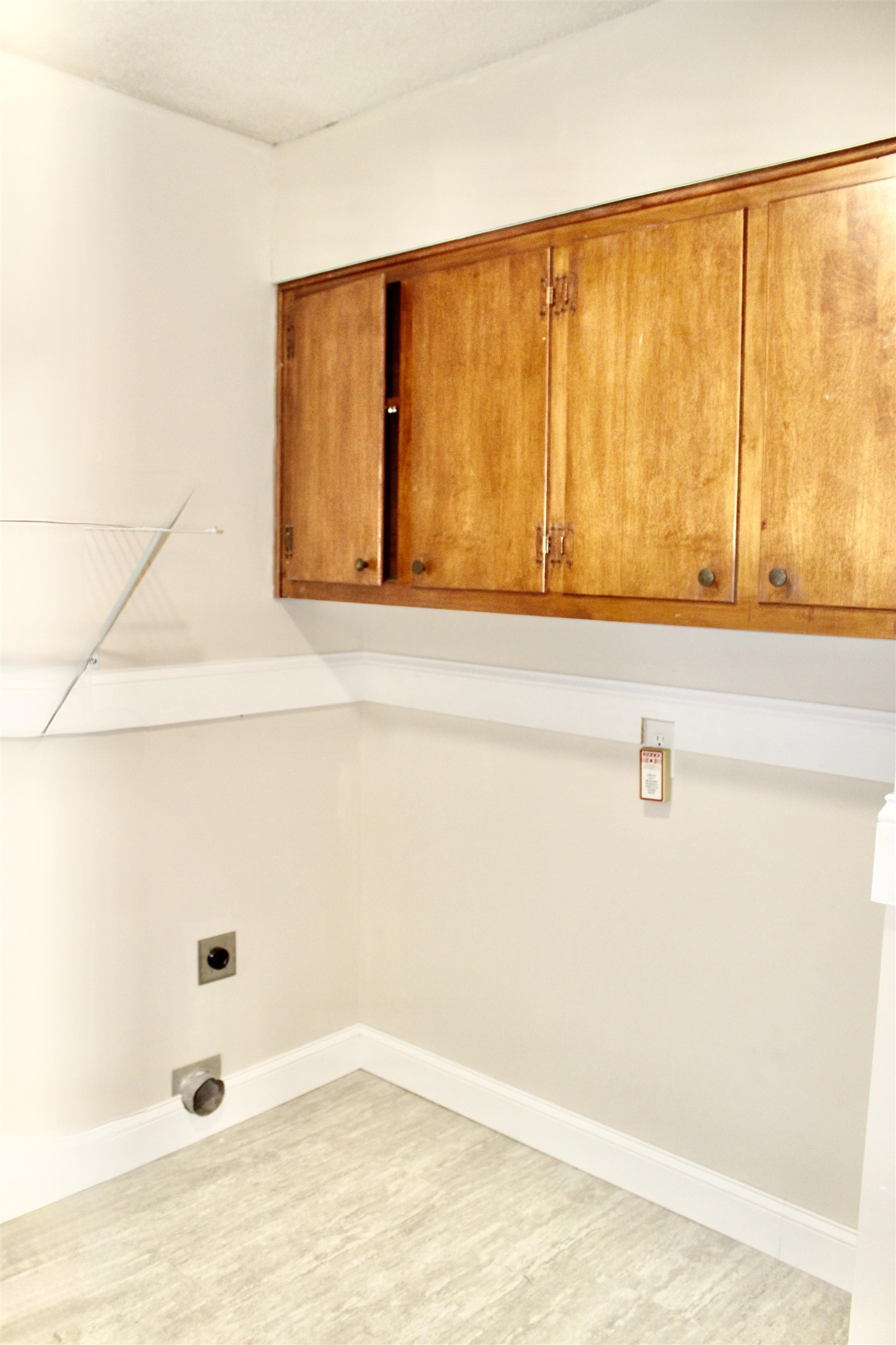3505 LEHI DR