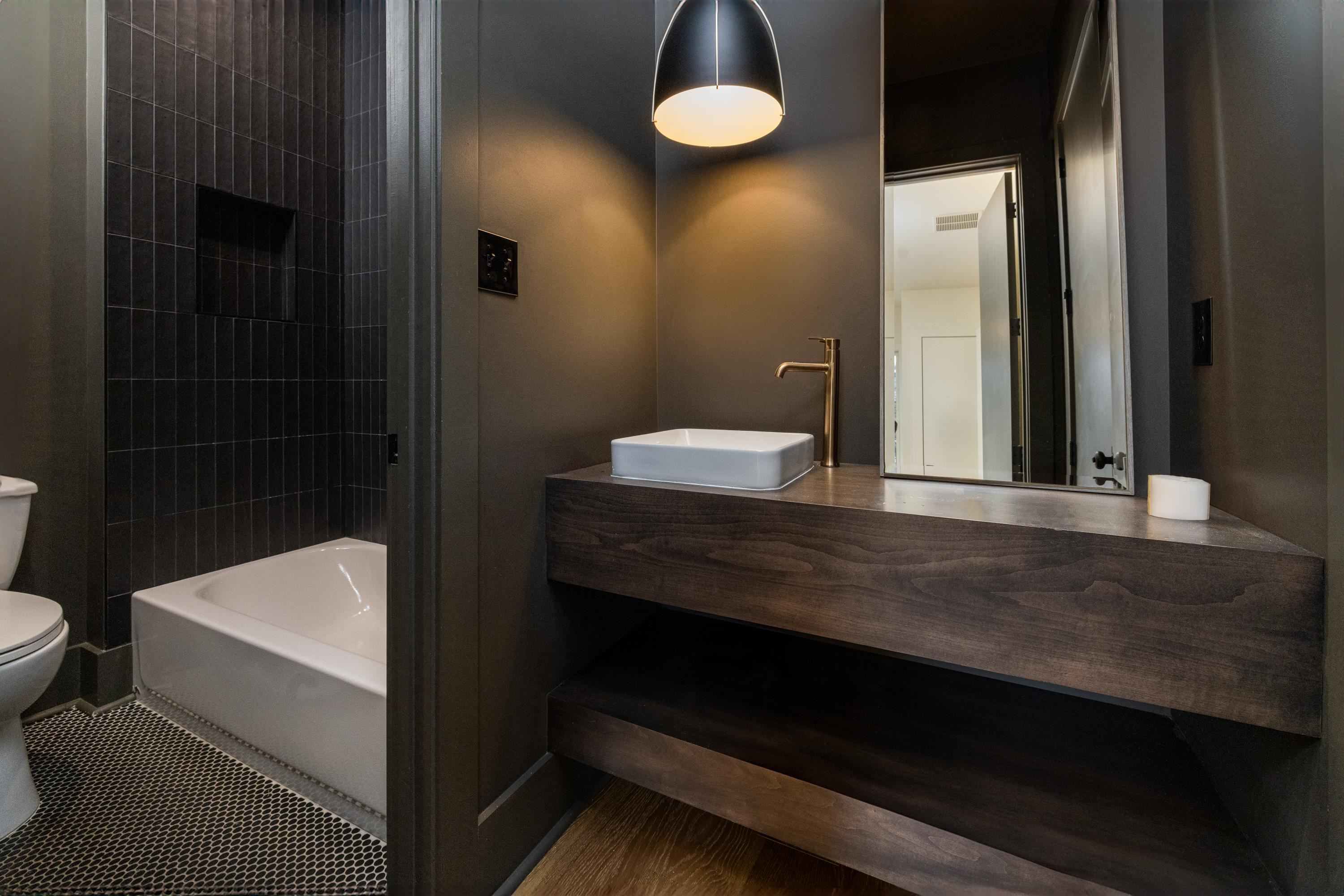 4167 W MEADE VILLAGE DR