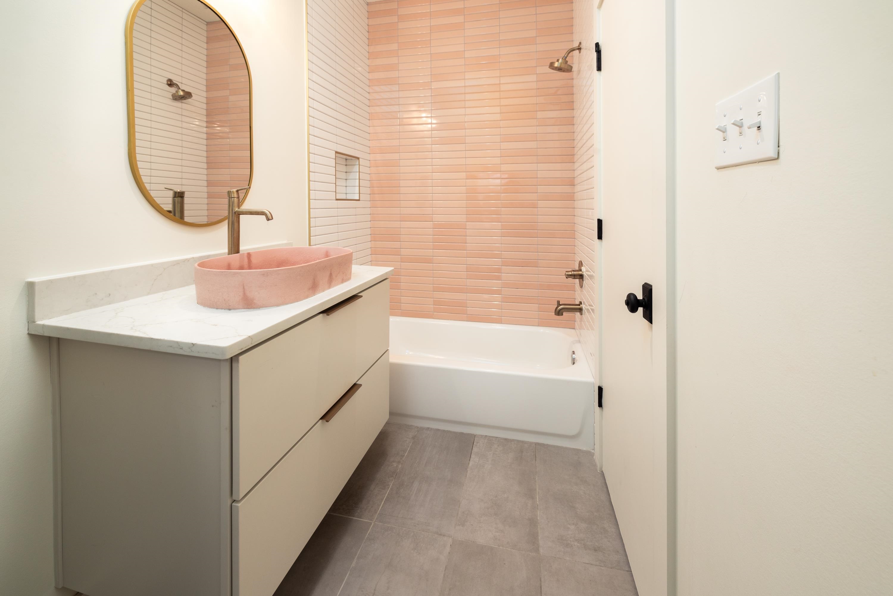 4167 MEADE VILLAGE DR