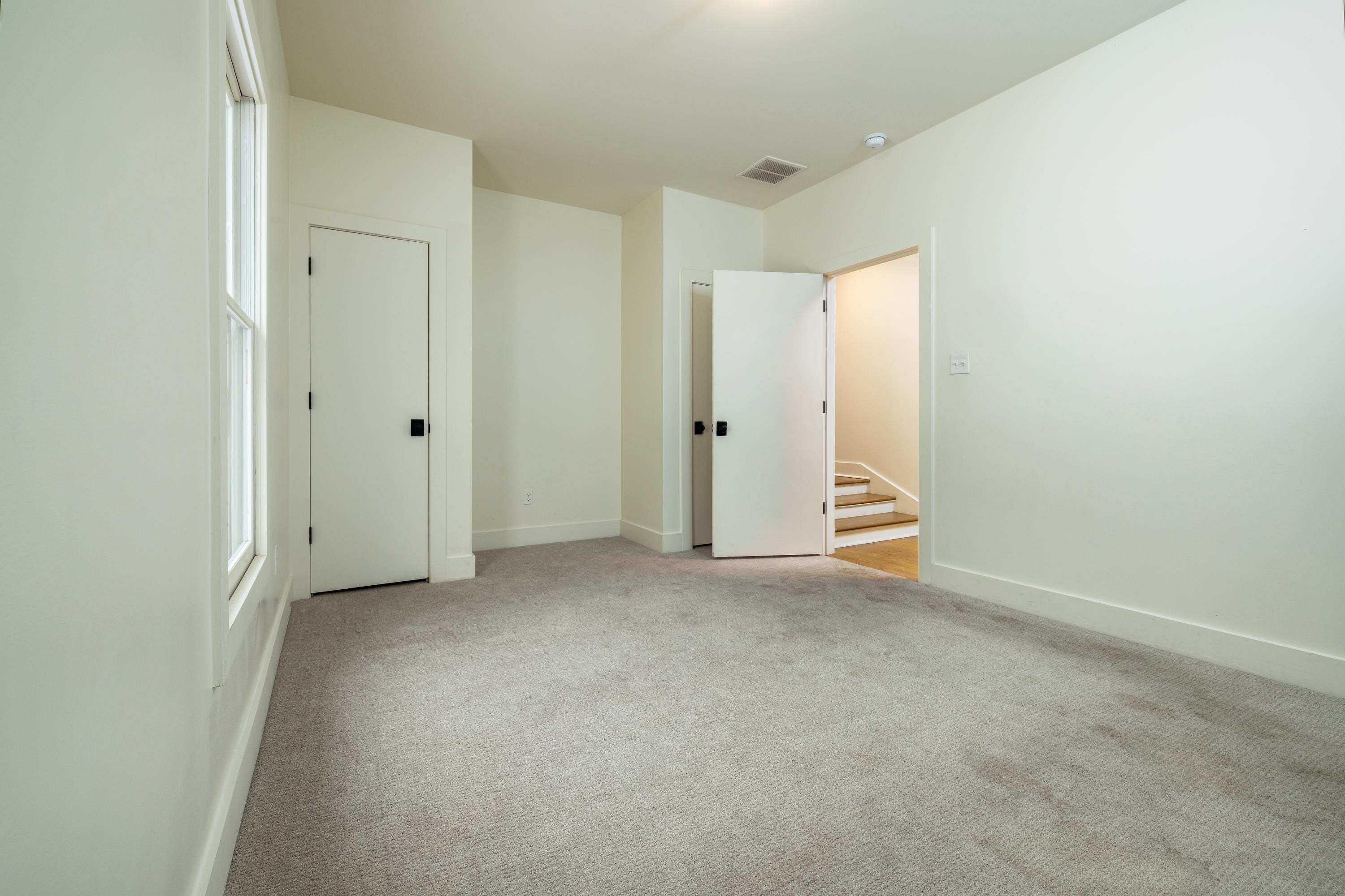 4167 MEADE VILLAGE DR