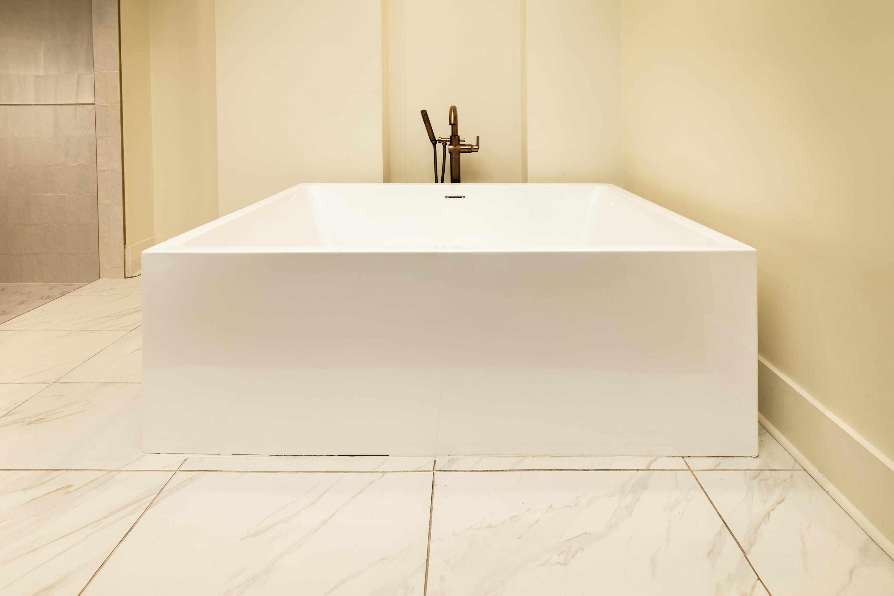 4167 MEADE VILLAGE DR