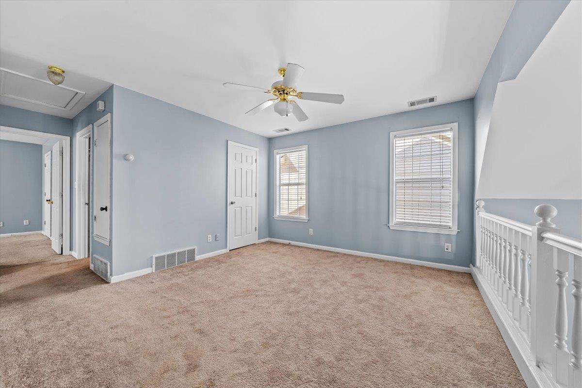 10443 KENSINGTON CIR