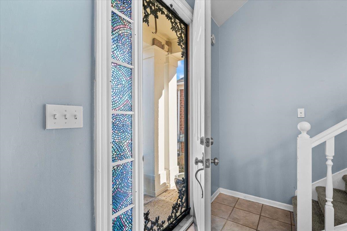 10443 KENSINGTON CIR