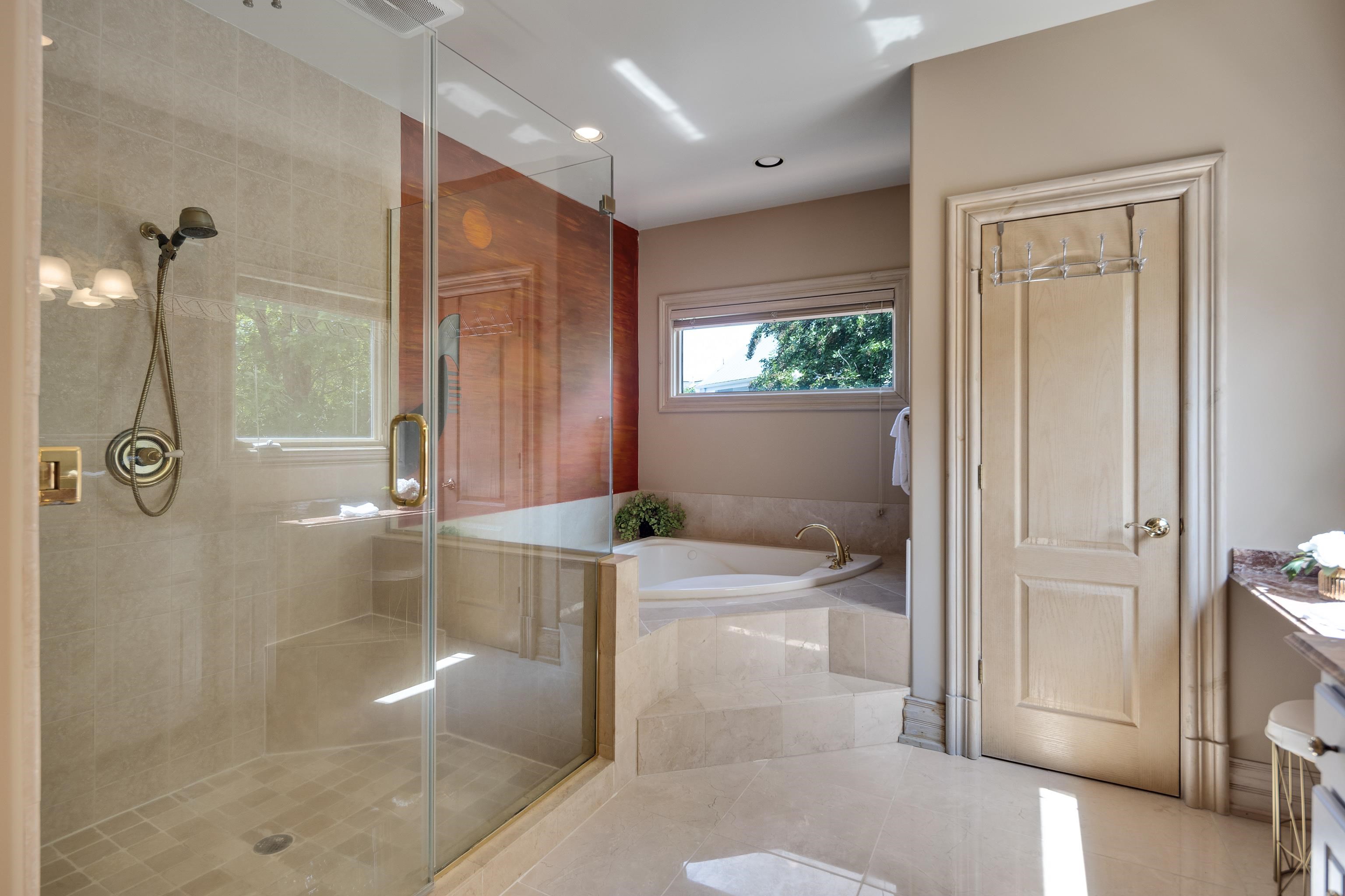 786 HARBOR ISLE CIR W