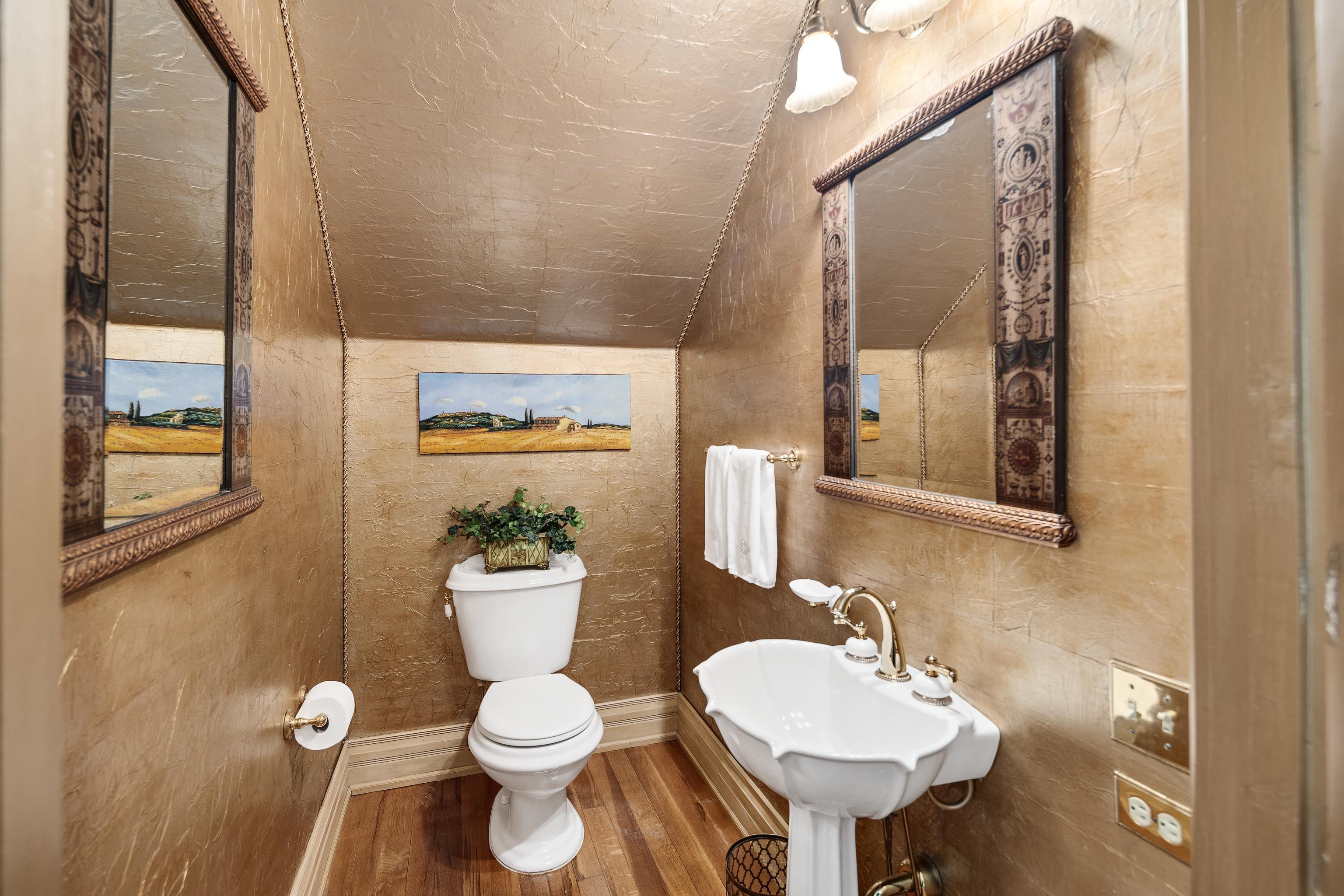 786 HARBOR ISLE CIR W