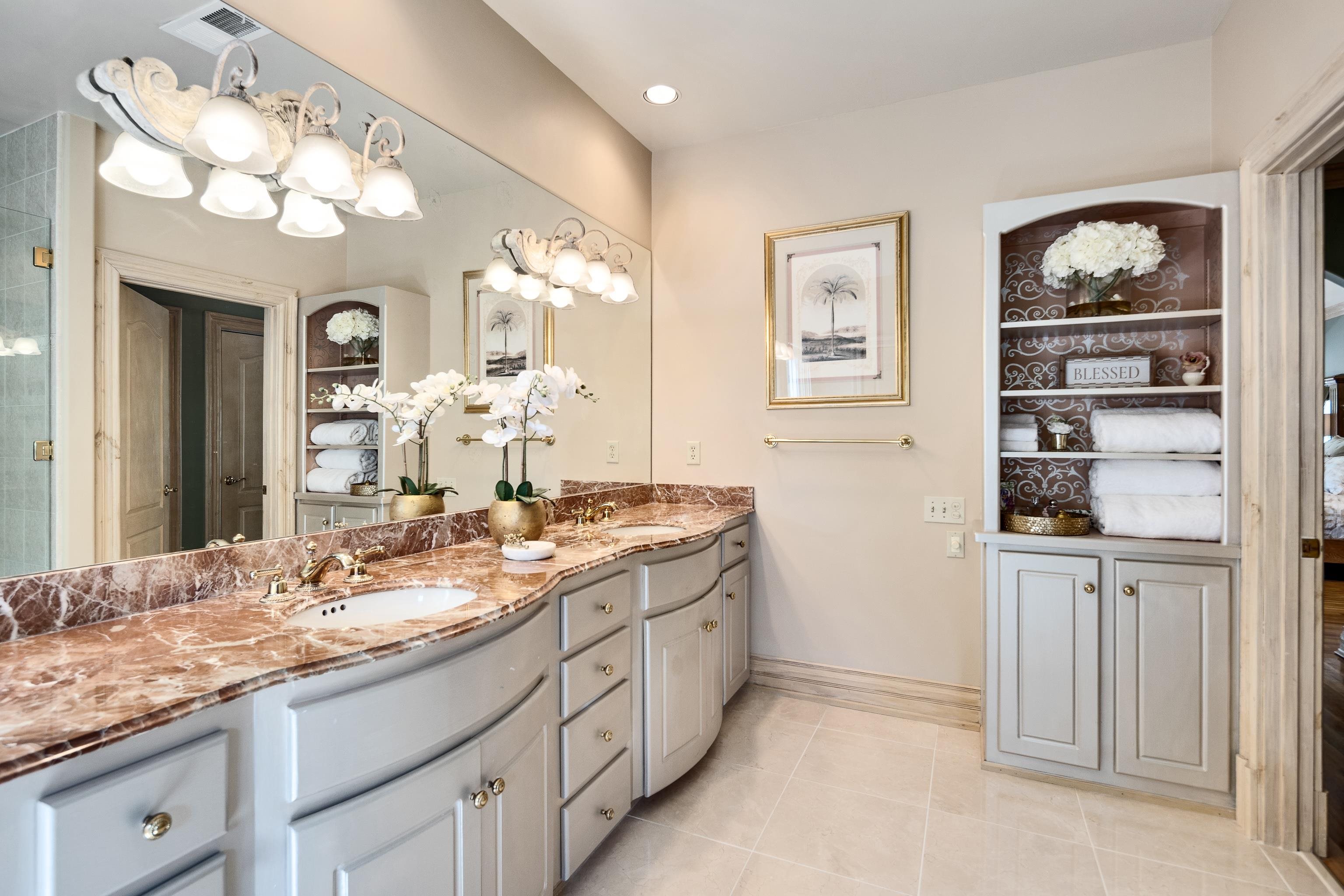 786 HARBOR ISLE CIR W