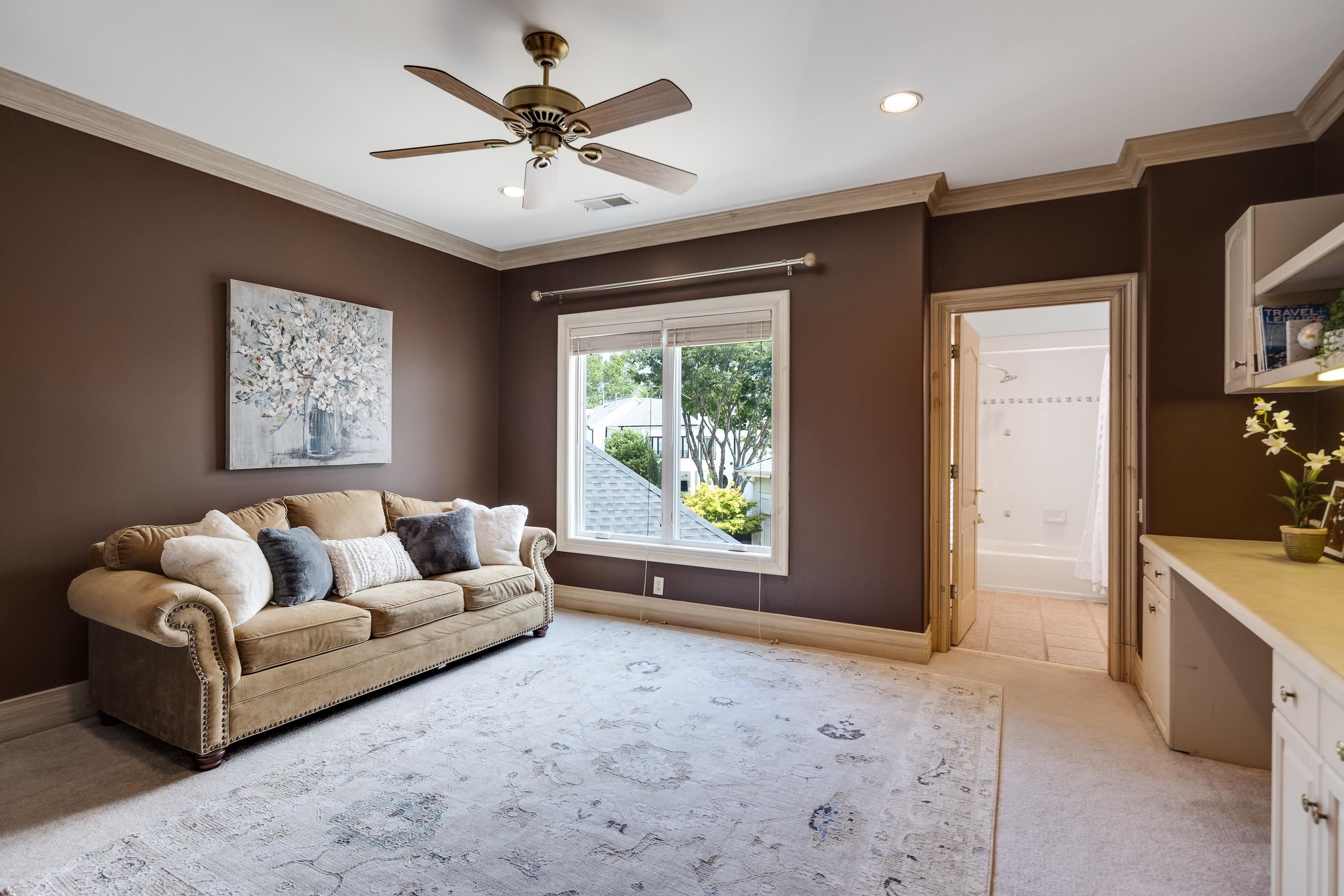 786 HARBOR ISLE CIR W